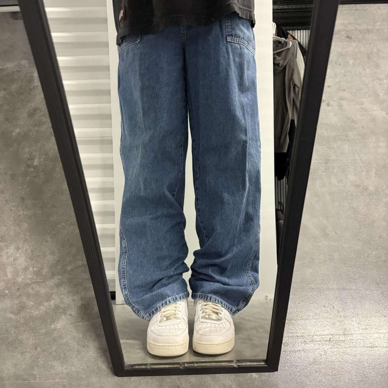 Vintage Crazy Vintage Y2K/2000s Baggy Medium Blue Wash Denim Jeans! Size US 32 / EU 48 - 1 Thumbnail