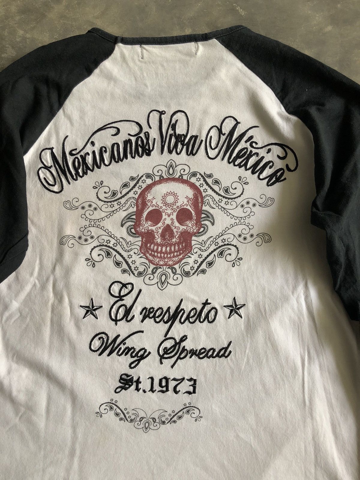 If Six Was Nine × Japanese Brand × Mexican Threads Wing Spread Skull El respeto Mexicanos Poem longsleeve Size US S / EU 44-46 / 1 - 5 Thumbnail