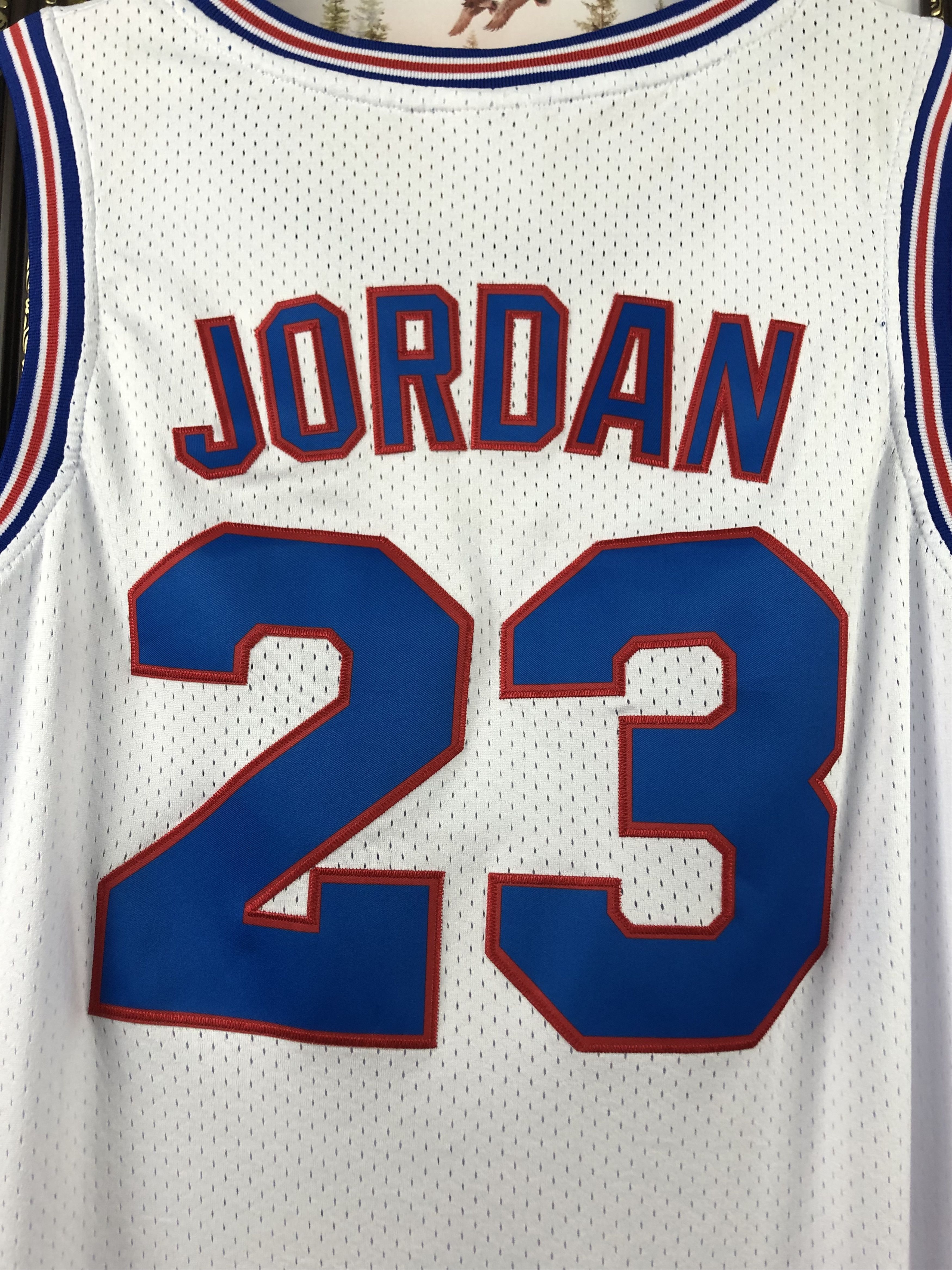 NBA Vintgae Champion Tune Squad Jordan Jersey Shirt Looney Tunes Size US XXL / EU 58 / 5 - 12 Thumbnail