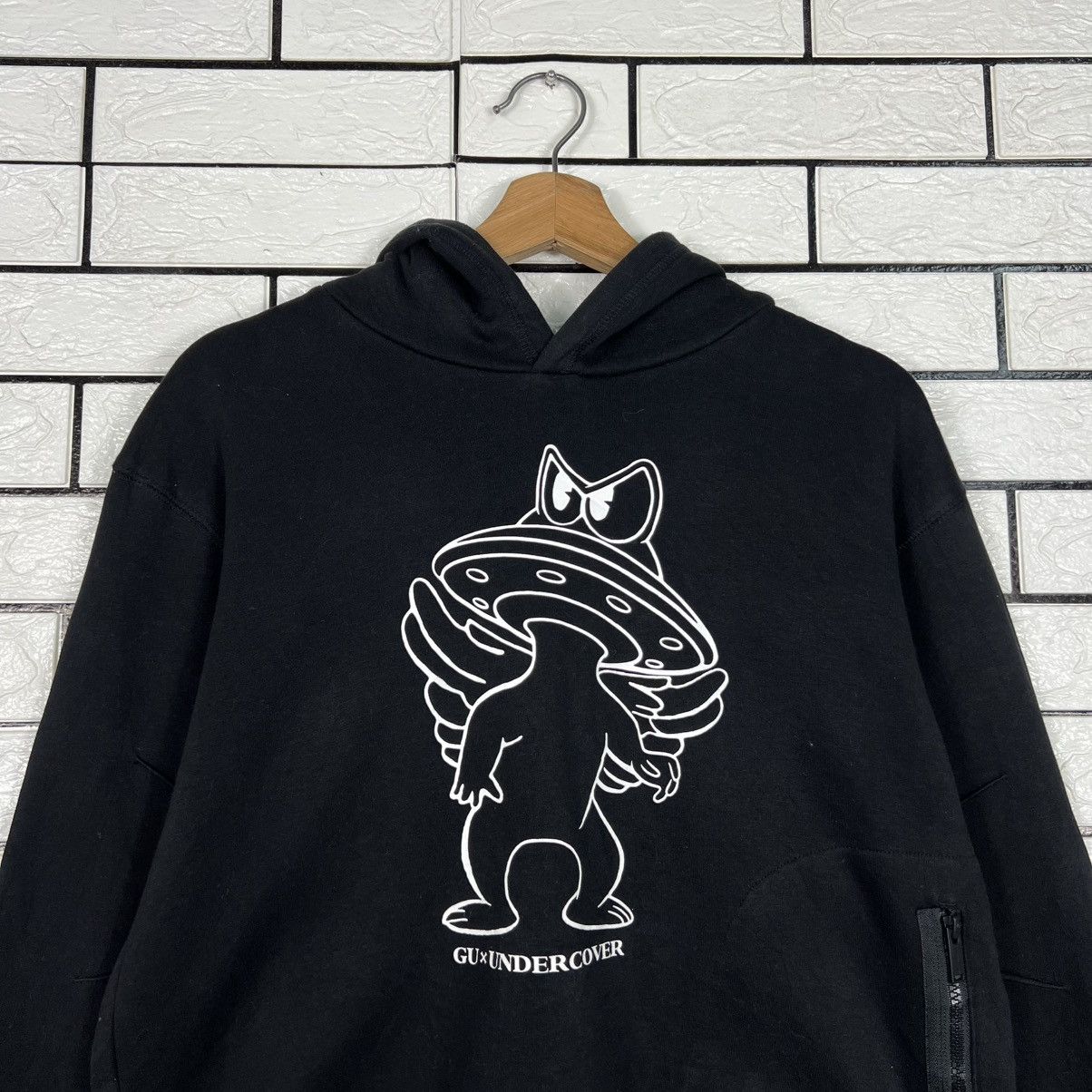 GU × Undercover GU x UNDERCOVER Big Logo Kids Pullover Hoodies #4311-C195 Size US XXS / EU 40 - 11 Thumbnail