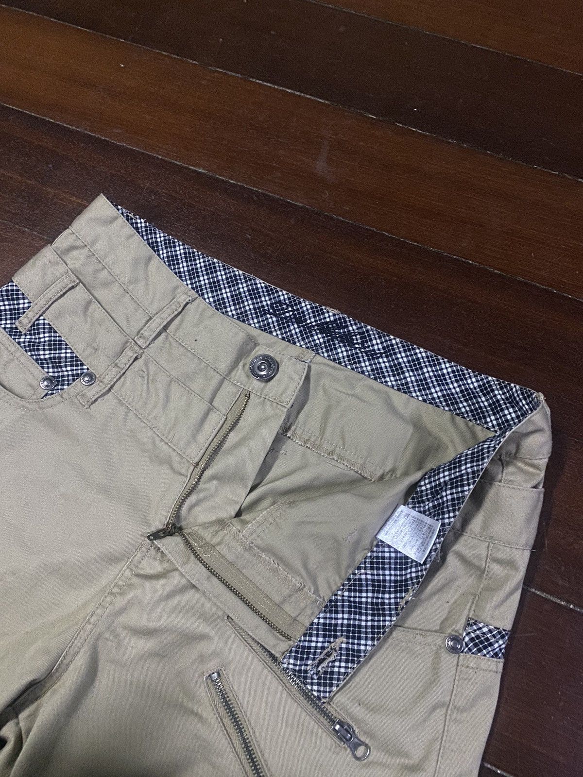 Designer × Japanese Brand Fire 🔥🔥 japanes brand pants short zipper double waist design Size US 36 / EU 52 - 10 Thumbnail