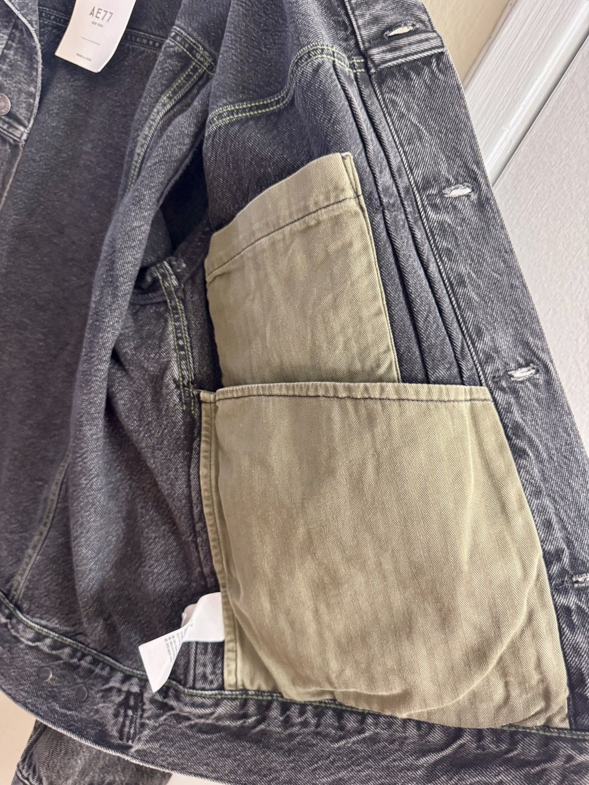 American Eagle Outfitters AE77 Premium Slim Fit Denim Trucker Jacket Size US M / EU 48-50 / 2 - 8 Thumbnail