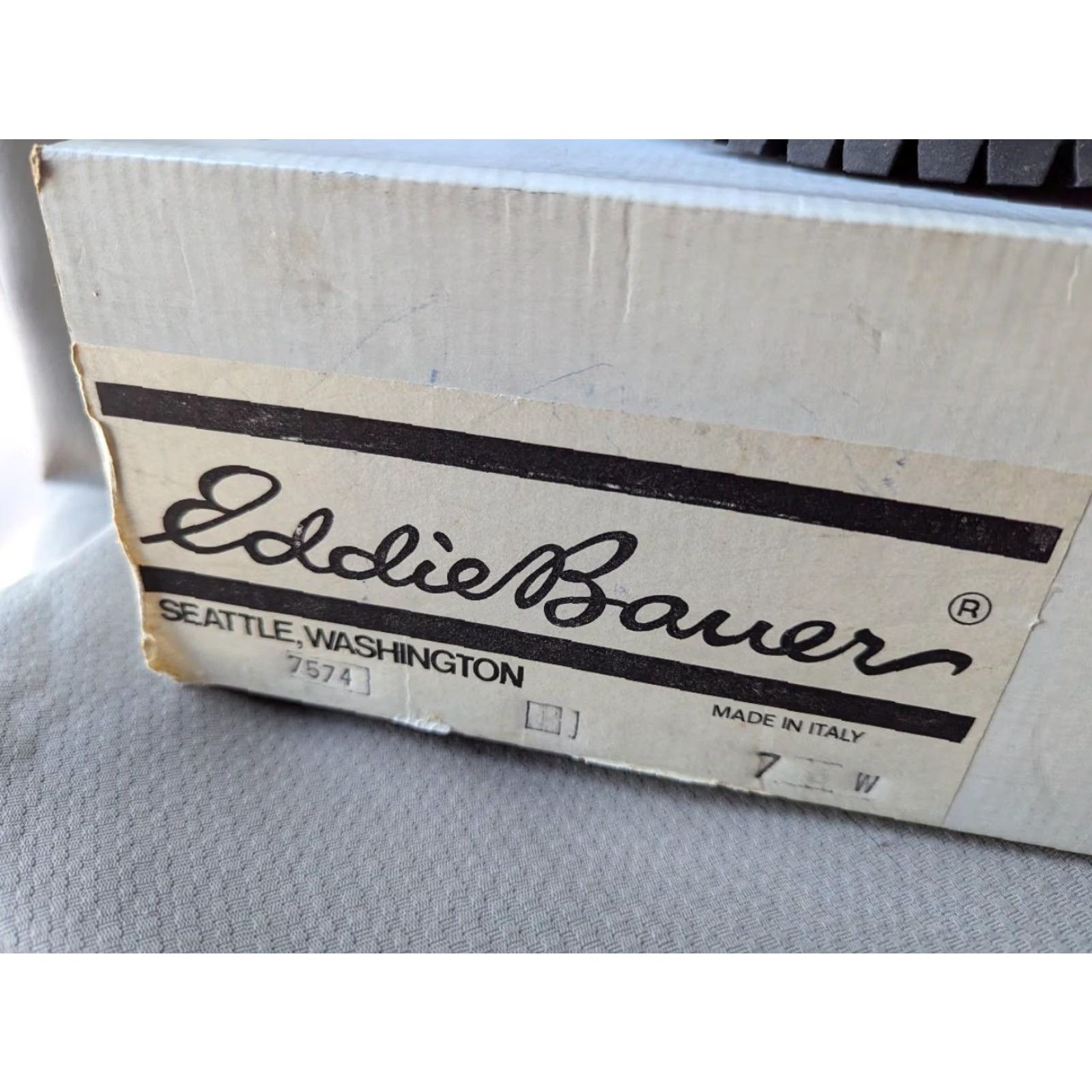 Eddie Bauer VINTAGE Eddie Bauer ITALY Vasque X Eddie Bauer boots Mens 7 W Brown Insulated Mountaineering Leather 9.5" height Size US 7 / EU 40 - 5 Thumbnail