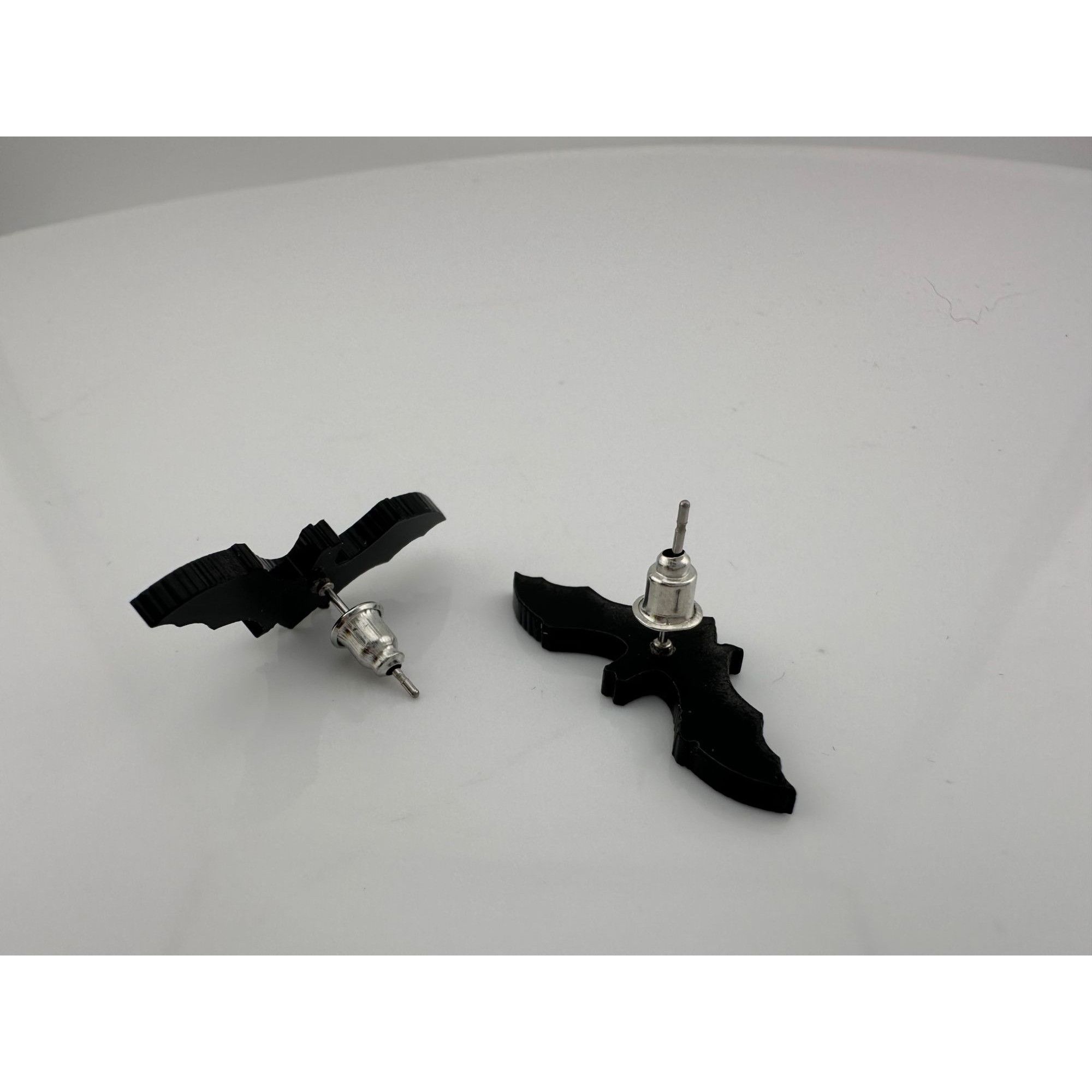 Other 2 Pairs of Halloween Earrings - Bats & Ghosts - Super Cute!! Size ONE SIZE - 9 Thumbnail