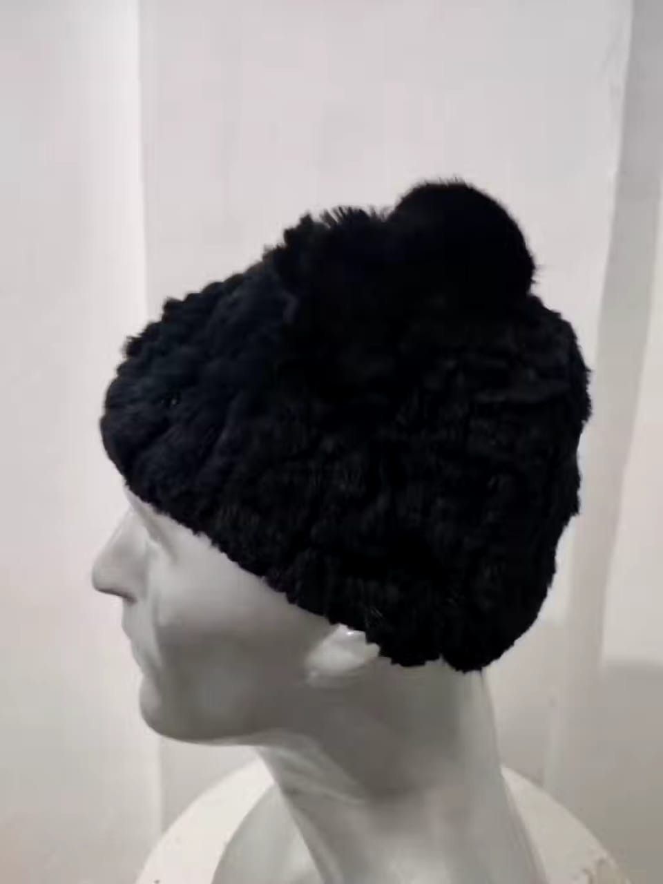 Other Alternative Version Japanese Real Fur Beanie Hats Size ONE SIZE - 4 Thumbnail