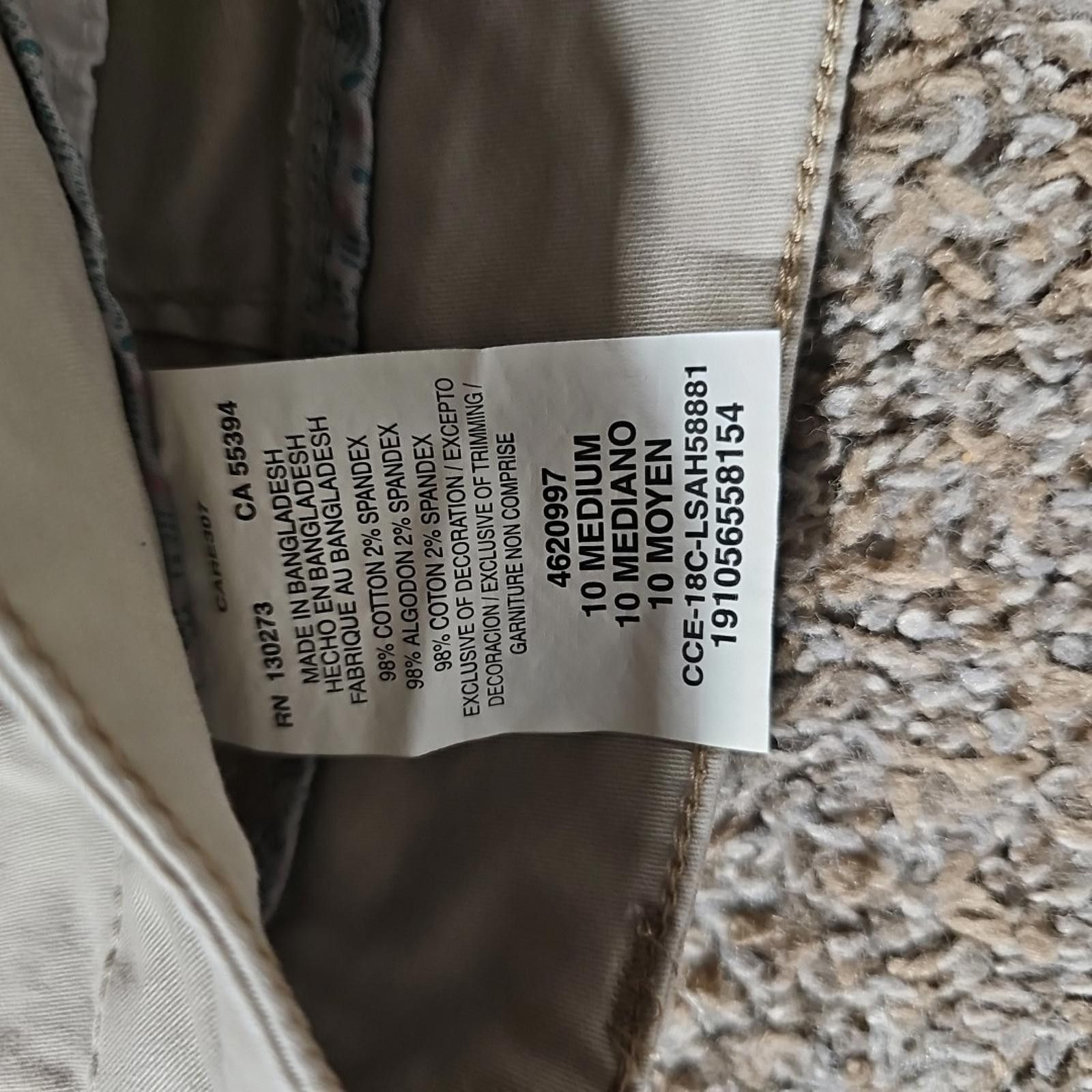 Lee Lee Women Straight Fit Khaki Cargo Shorts 10M Outdoor Casual Size 30" / US 8 / IT 44 - 4 Thumbnail