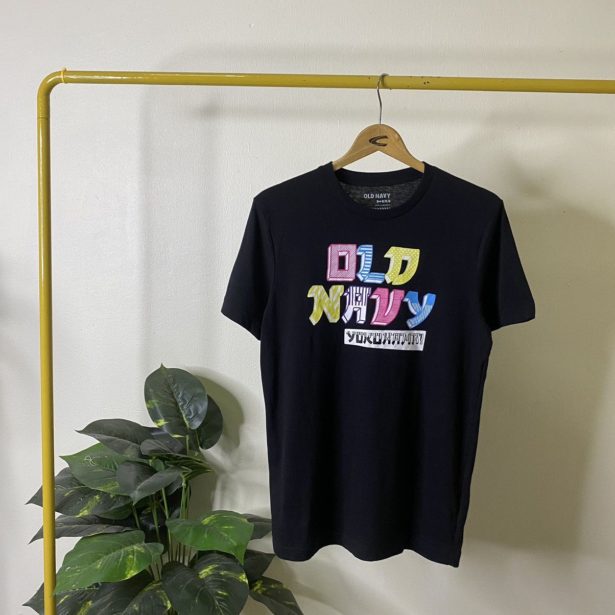 Old Navy Old Navy Yokohama Tee Tokyo Logo Size US S / EU 44-46 / 1 - 1 Thumbnail