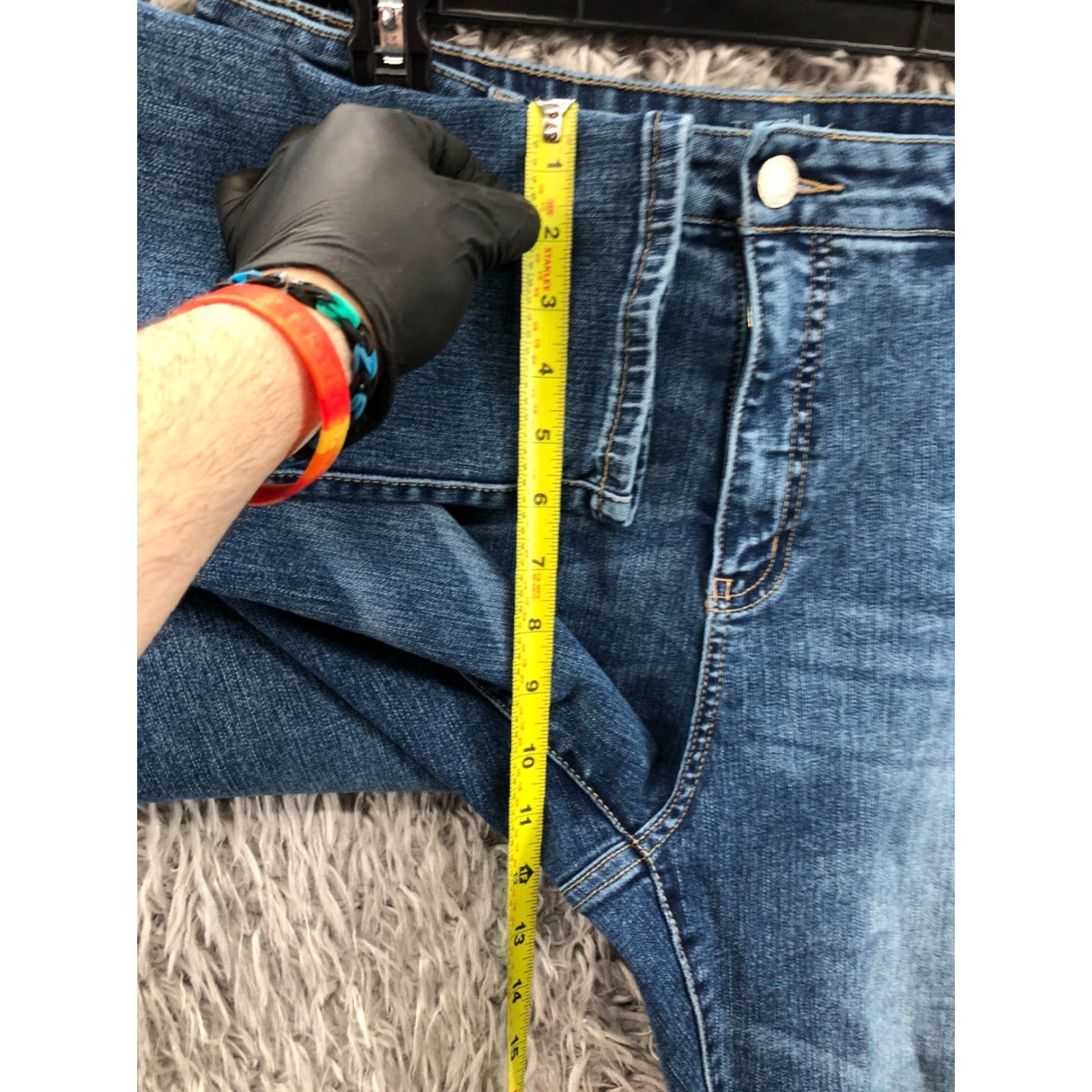 Vintage Time and TRU High Rise Skinny Jeans Plus Size 18 Womens Medium Wash Blue Denim 5-Pocket Design Zip Button Zipper Belt Loops Cotton Vintage No Size 40" / US 18 - 5 Thumbnail