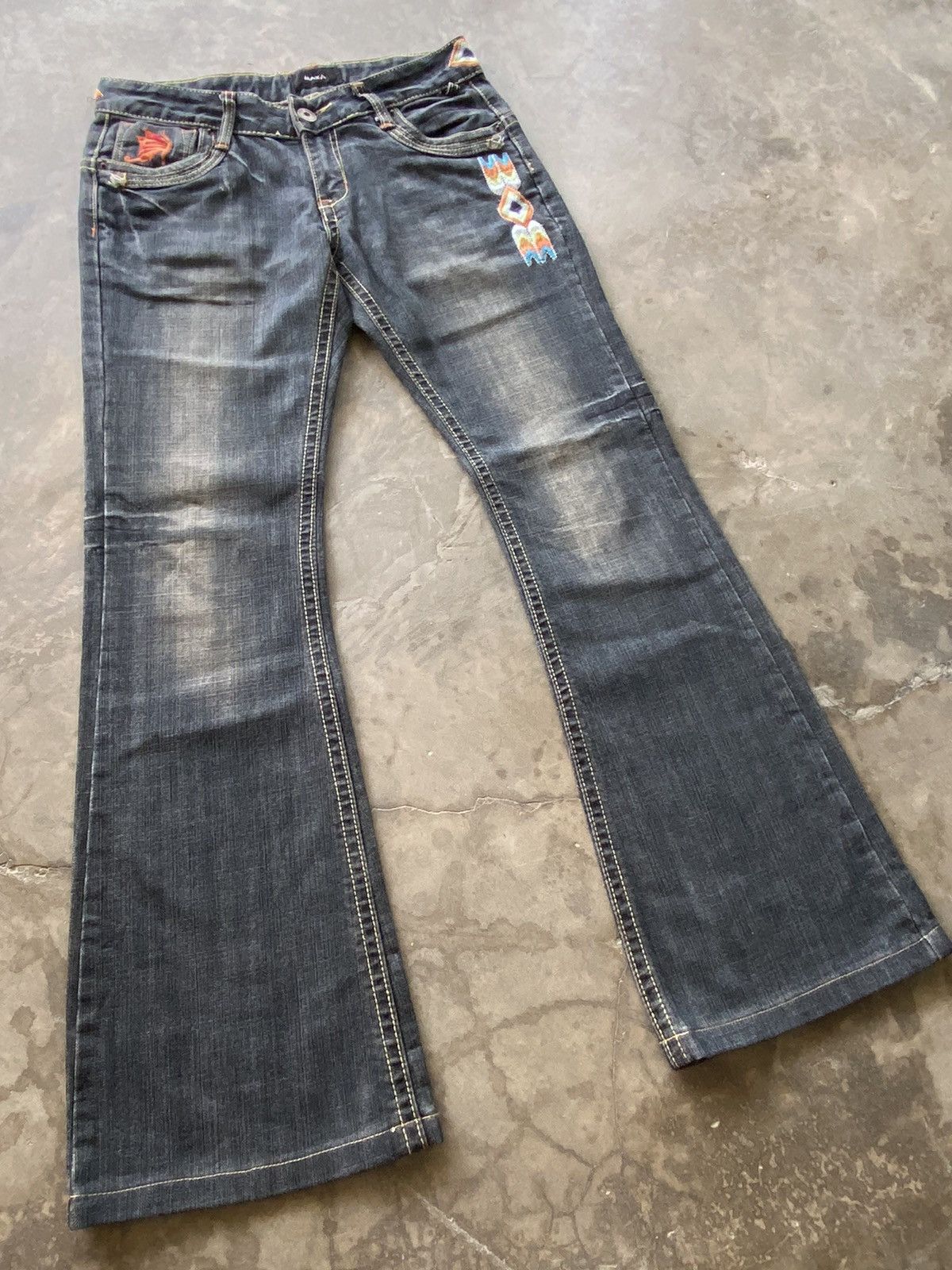 Hysteric Glamour × Japanese Brand Flare Jeans Maxia Embroidered Navajo Design Size 30" / US 8 / IT 44 - 1 Thumbnail