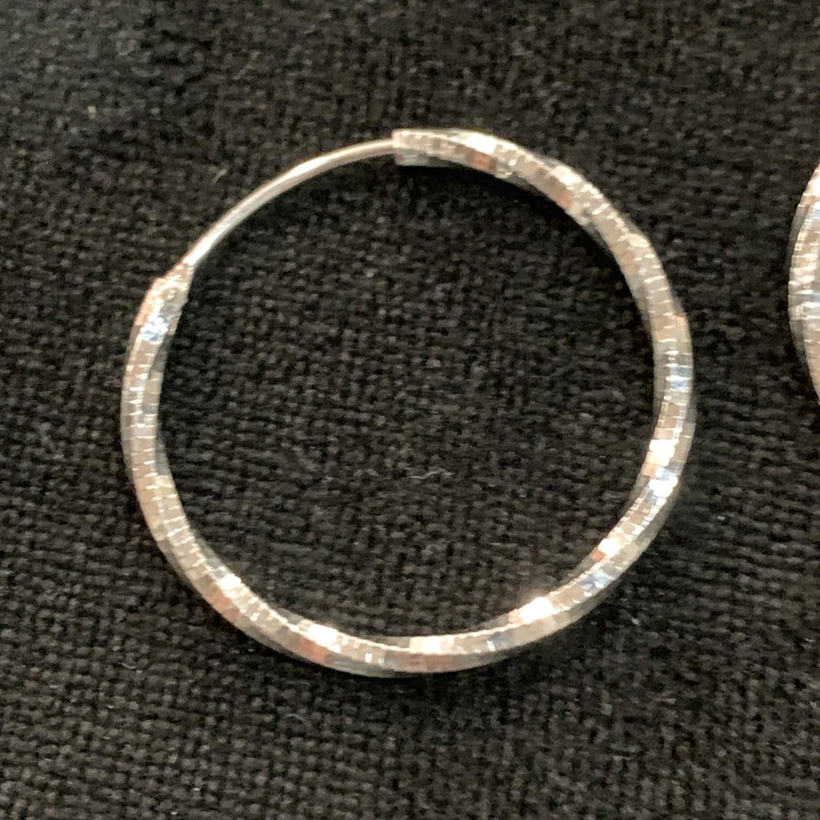 Sterling Silver Sterling Silver 925 - Latch Earrings - SM Twisted Hoops Size ONE SIZE - 3 Thumbnail