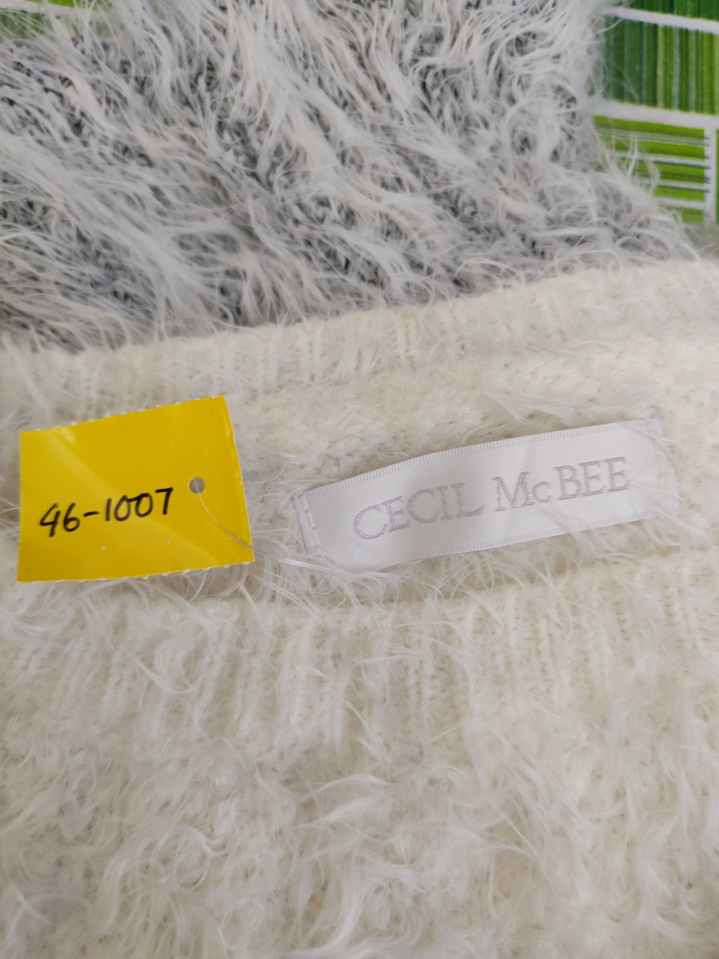 Japanese Brand DL Cecil McBee shaggy Fur Mohair Knitwear #46-1007 Size M / US 6-8 / IT 42-44 - 13 Thumbnail