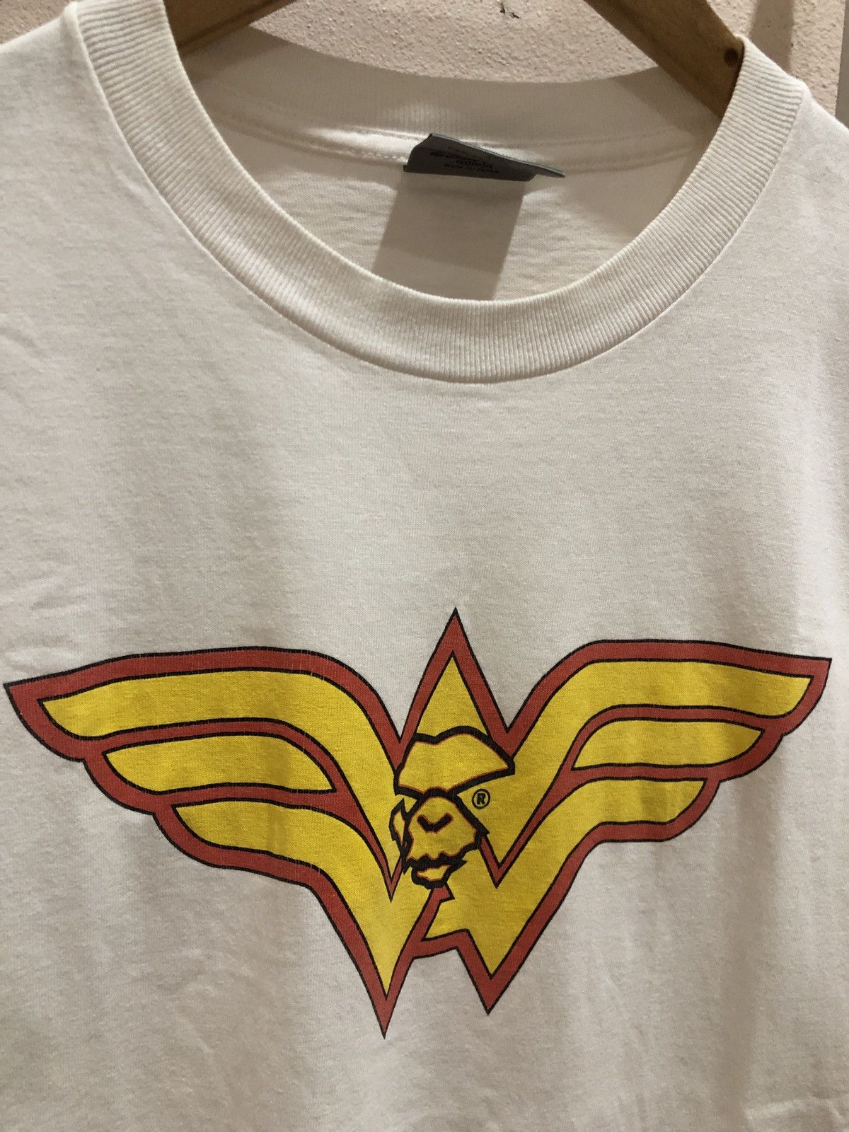 Bape OG Vintage 2000 A Bathing Ape Wonderwoman Logo Tee Size US M / EU 48-50 / 2 - 3 Thumbnail