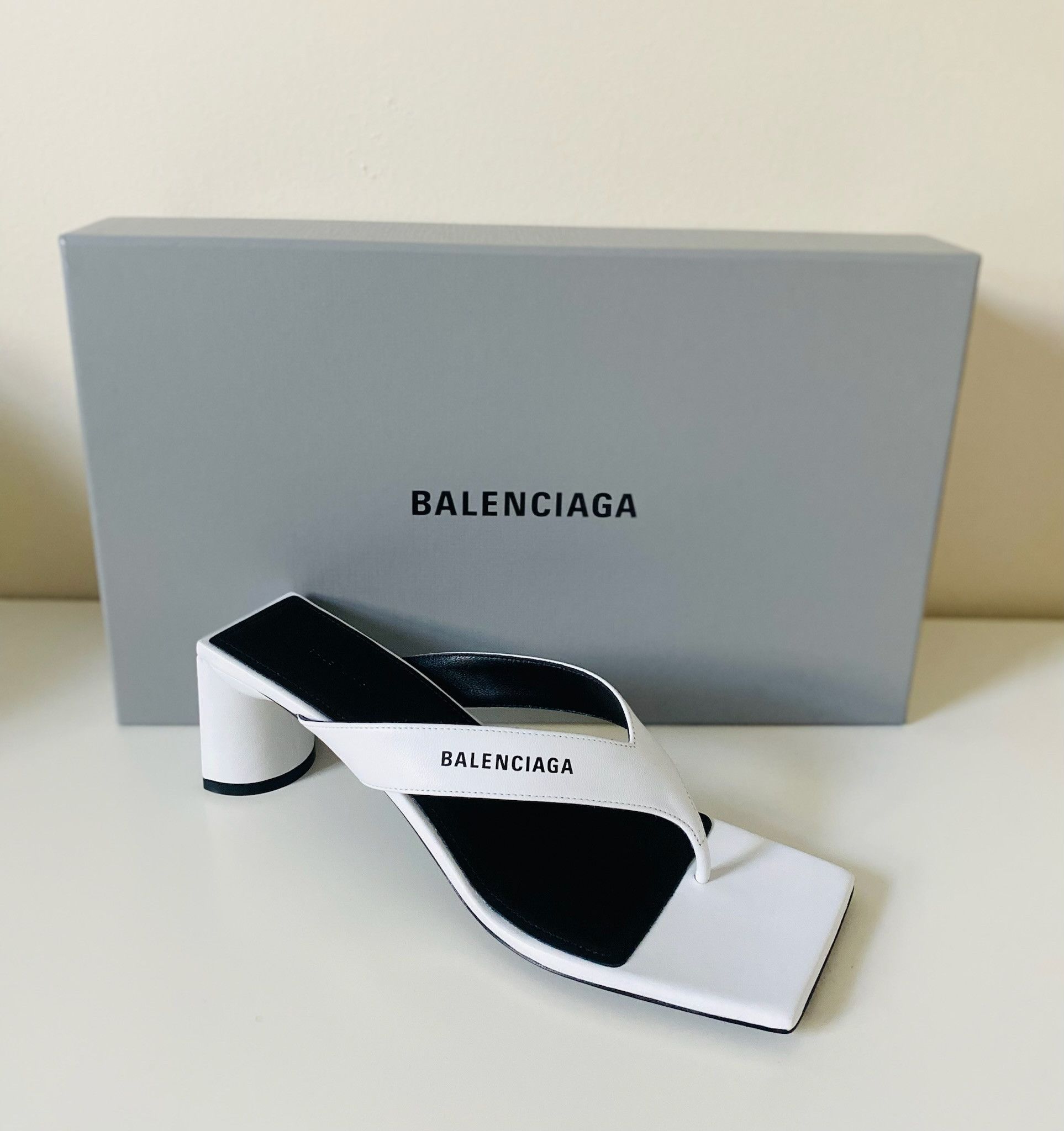 Balenciaga Balenciaga Double Square 60mm Leather White/Black(Size 37) Size US 6.5 / IT 36.5 - 1 Thumbnail