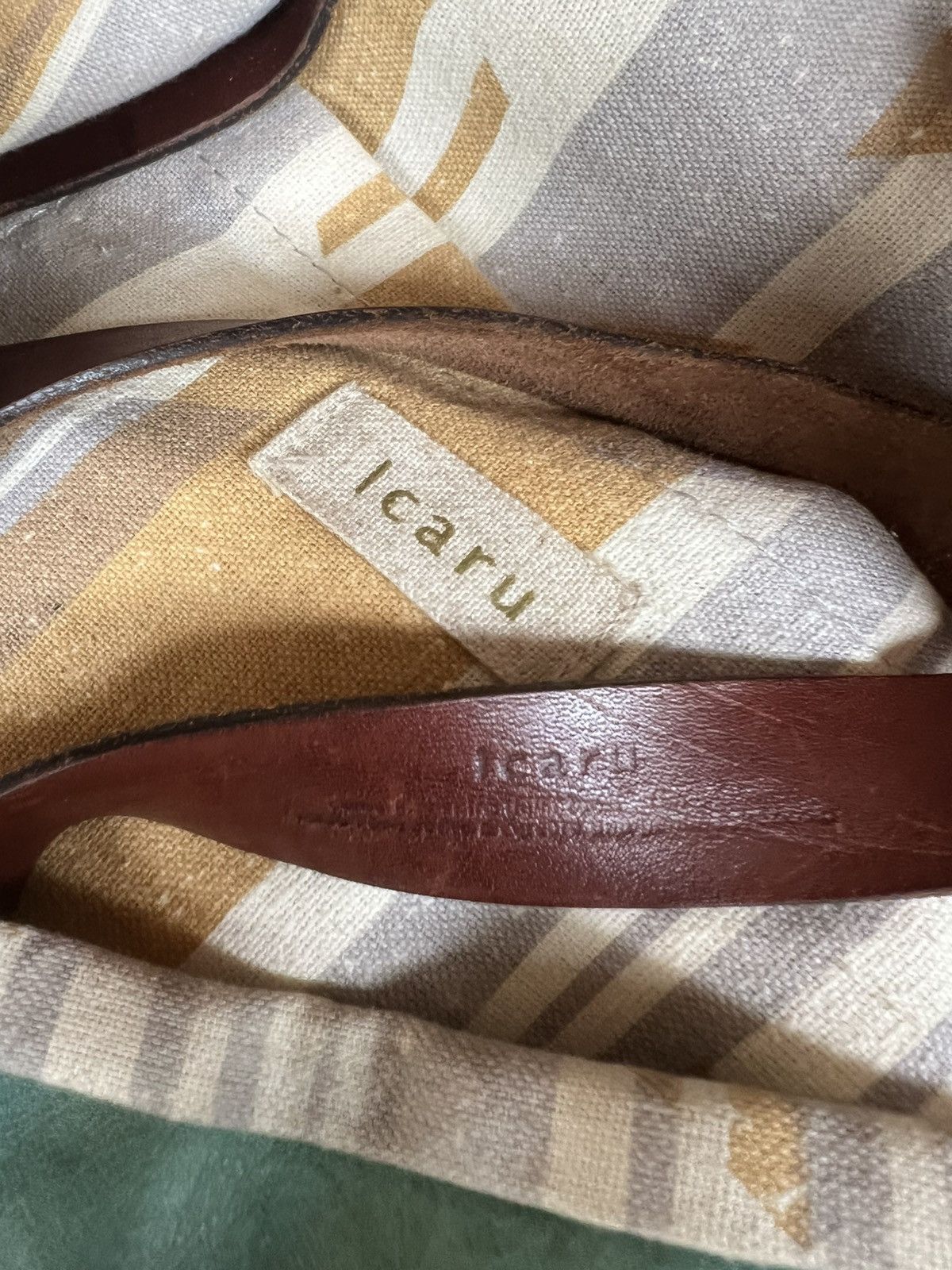 Leather Vintage Icaru Japan Faded Distressed Patina Leather Tote Bag Size ONE SIZE - 16 Thumbnail