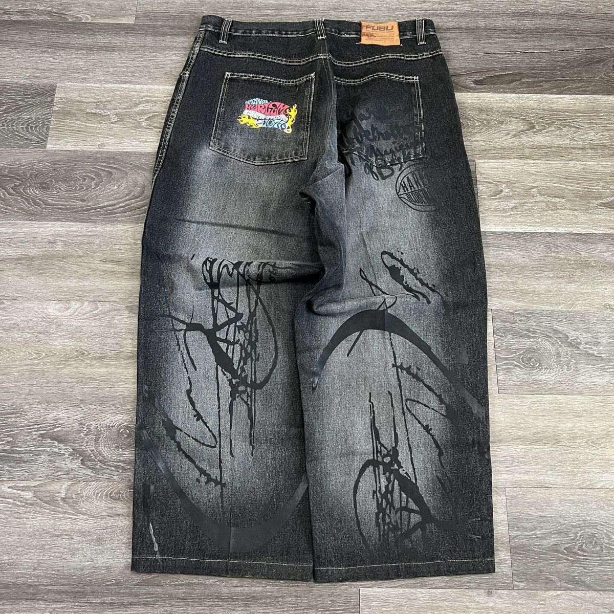 Image of Vintage Y2K Fubu X Harlem Globetrotters Baggy Jeans in Black, Men's (Size 38)