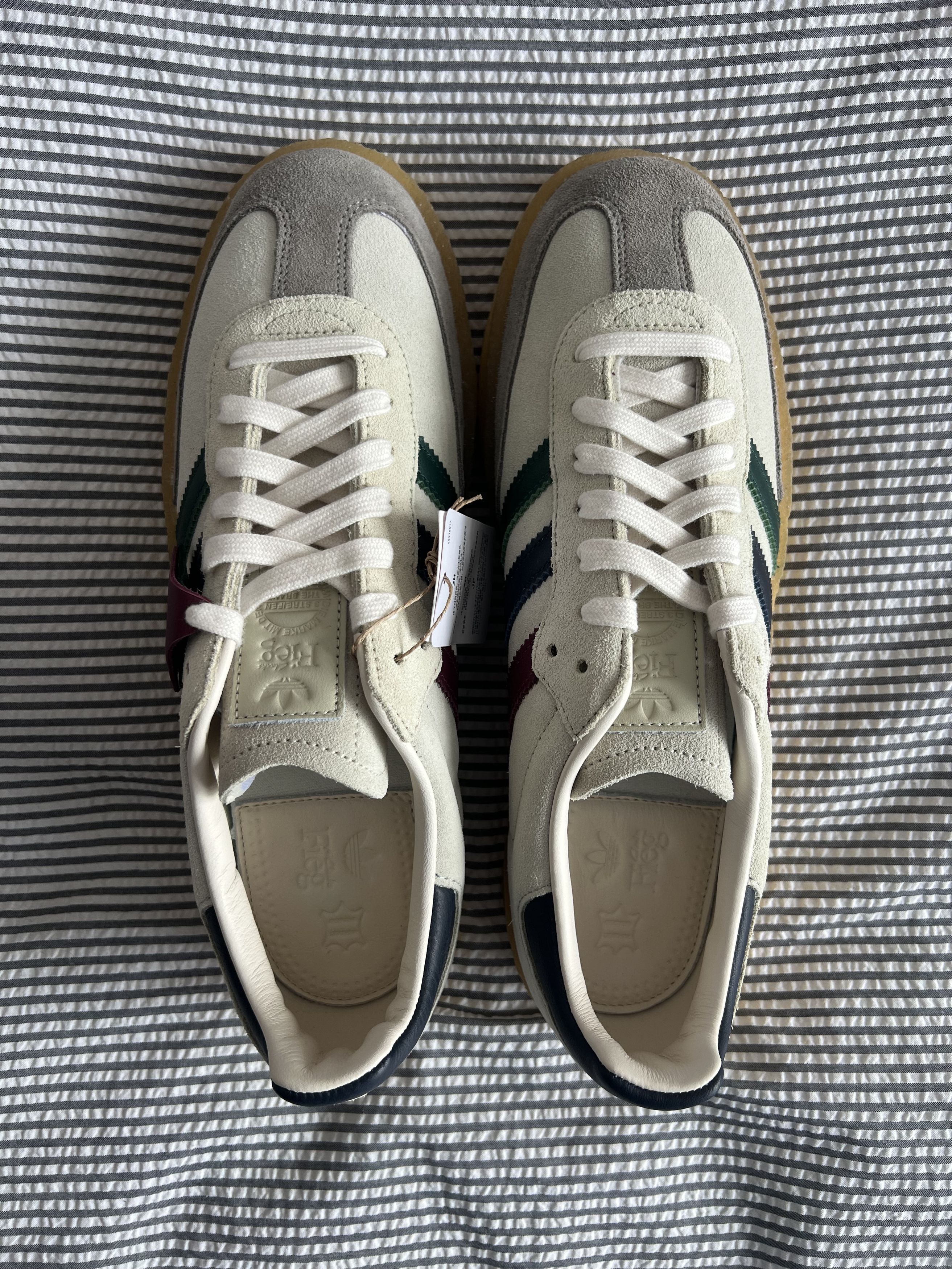 Adidas × Clarks × Kith 8th Street Samba 'Kithmas Collection - White/Multi' Size US 11.5 / EU 44-45 - 4 Thumbnail