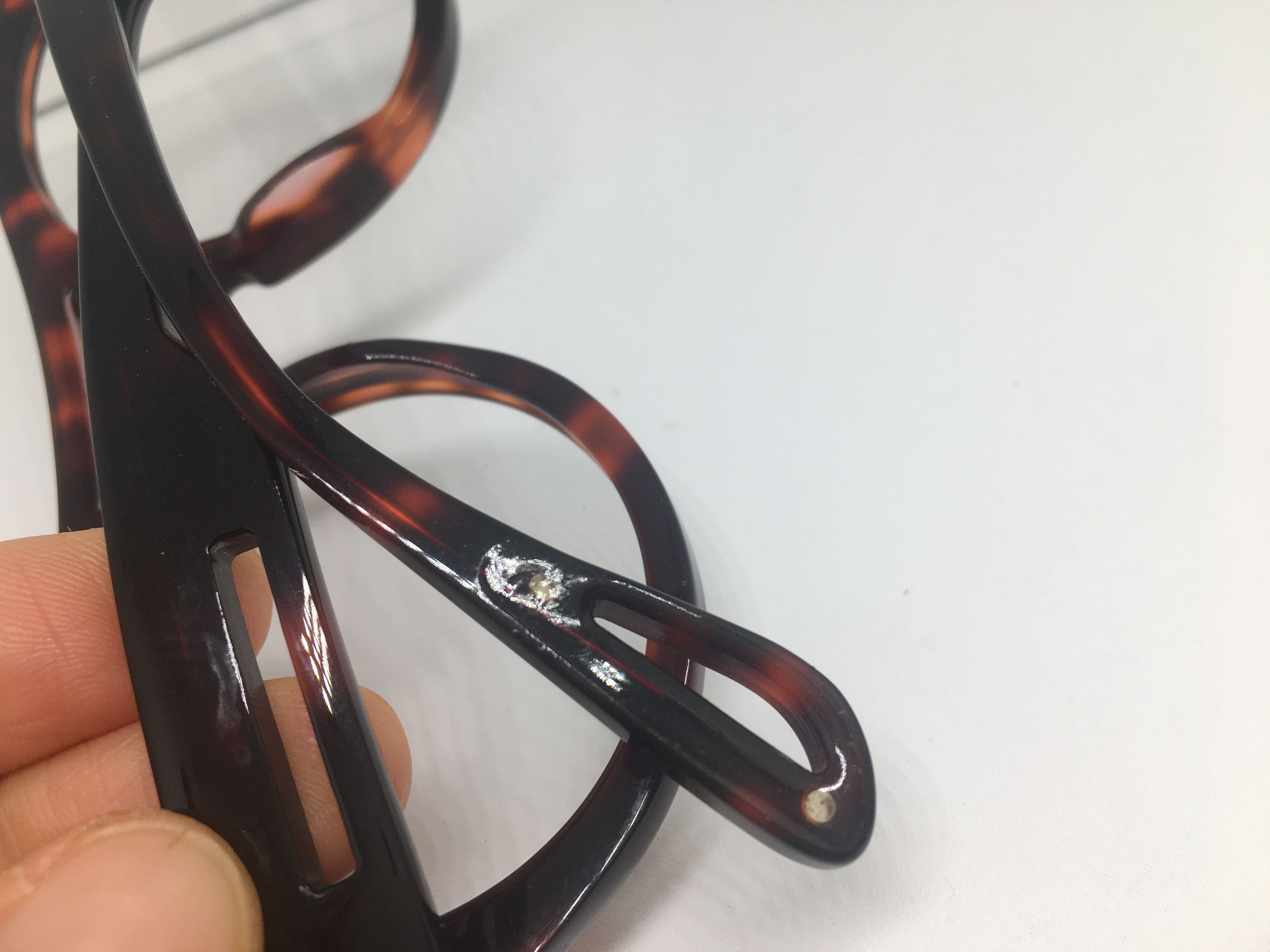 THEO Tortoise Round Eyeglasses Frame