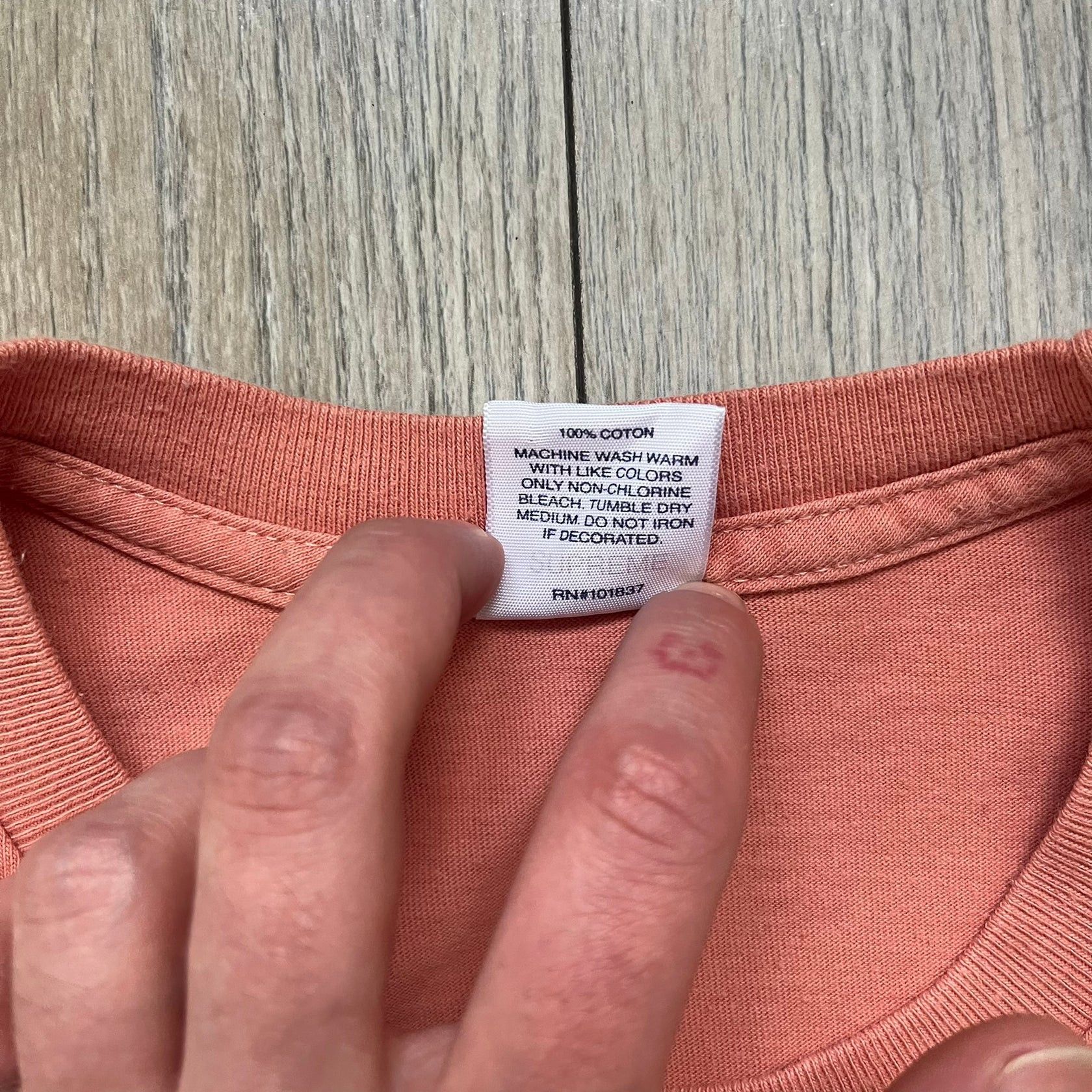 Supreme Supreme Cutouts FW18 Terra Cotta Tee Size US XL / EU 56 / 4 - 7 Thumbnail