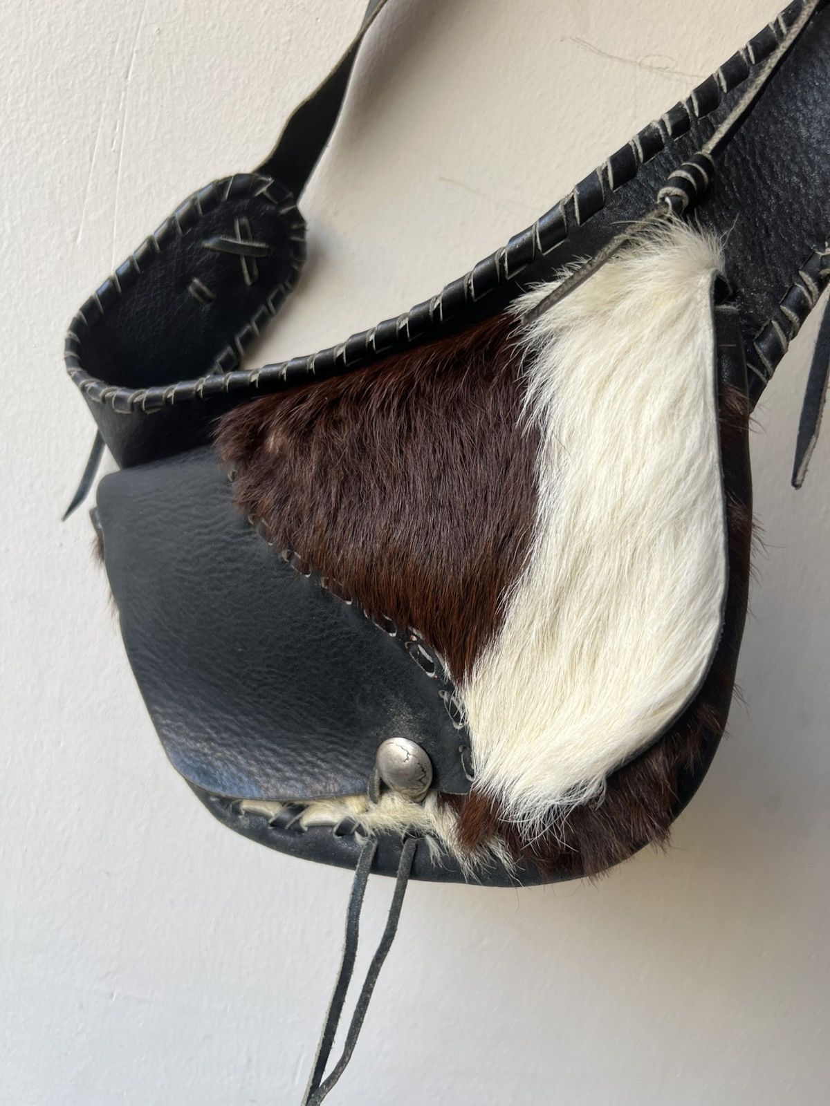 KMRii Vintage Unknown Japan Hybrid Leather Fur Native Chest Bag Size ONE SIZE - 20 Thumbnail