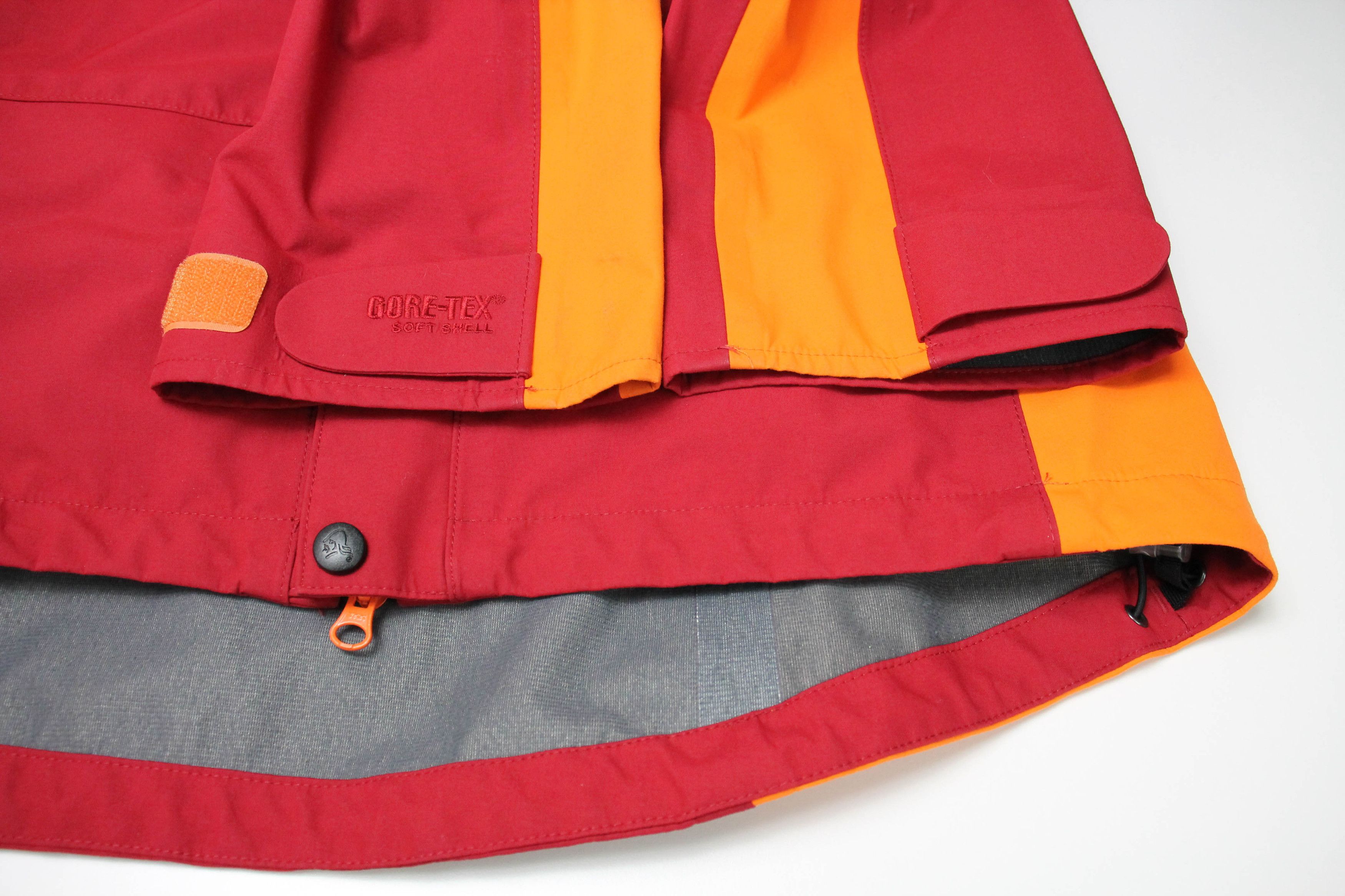 Norrona NORRONA Narvik Gore-Tex Soft Shell Jacket Women's LARGE Size L / US 10 / IT 46 - 6 Thumbnail