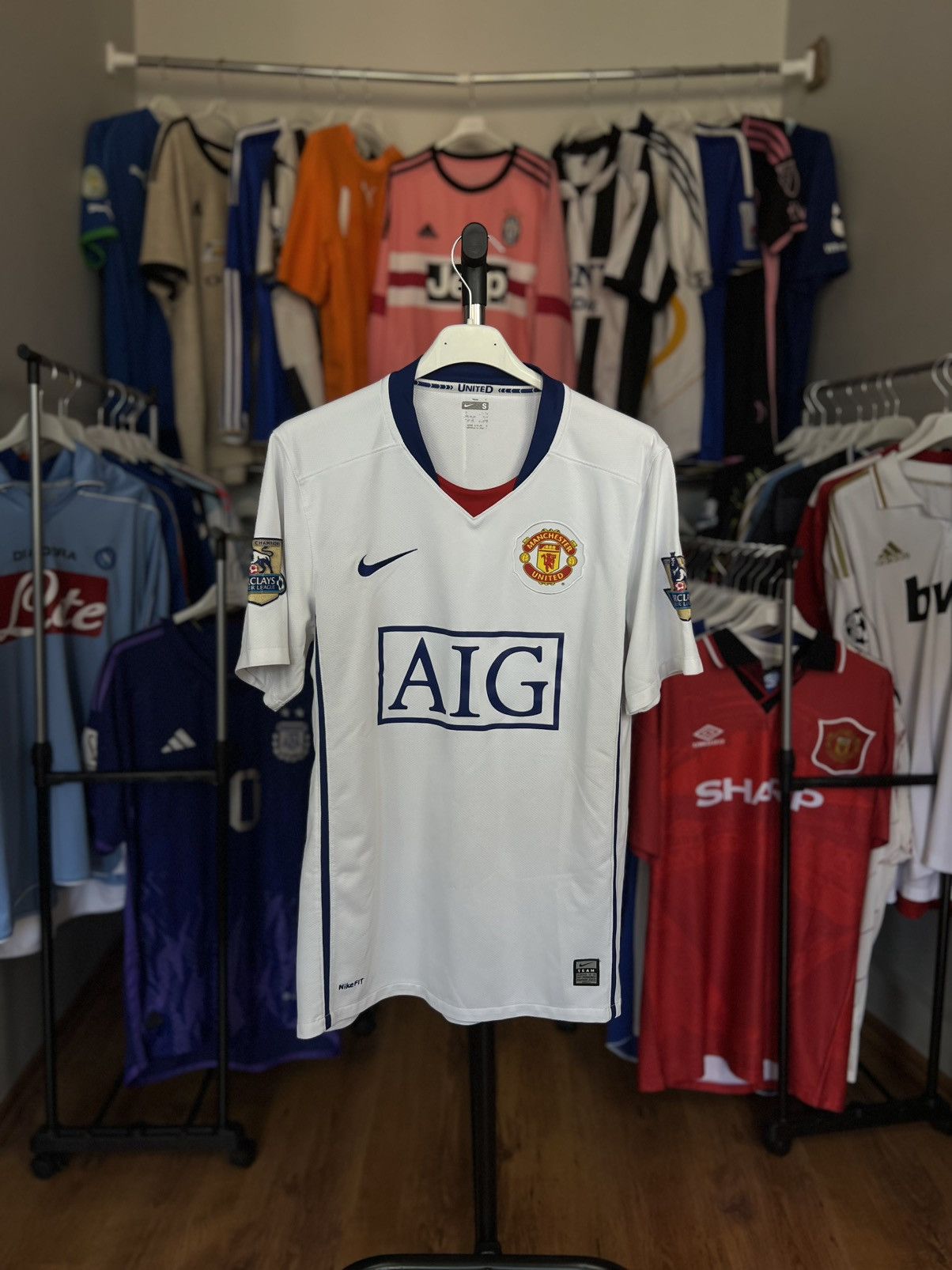 Nike Soccer Jersey Nike Manchester United 2008/09 Nani #17 Size US S / EU 44-46 / 1 - 2 Thumbnail