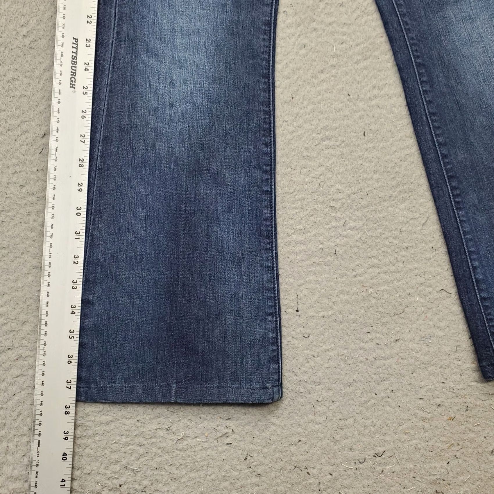 Loft LOFT Women's Jeans Main Flare Denim Blue Stretch 2/26 29.5" Waist 14.75" Across 28.75" Inseam 37.75" Outseam Vintage No Streetwear Size 26" / US 2 / IT 38 - 3 Thumbnail