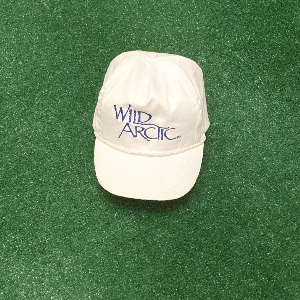 Vintage VINTAGE Sea World Wild Arctic Ride Theme Park Orlando VTG SnapBack Hat Mens One Size White 90s Adjustable Hats Size US M / EU 48-50 / 2 - 4 Thumbnail