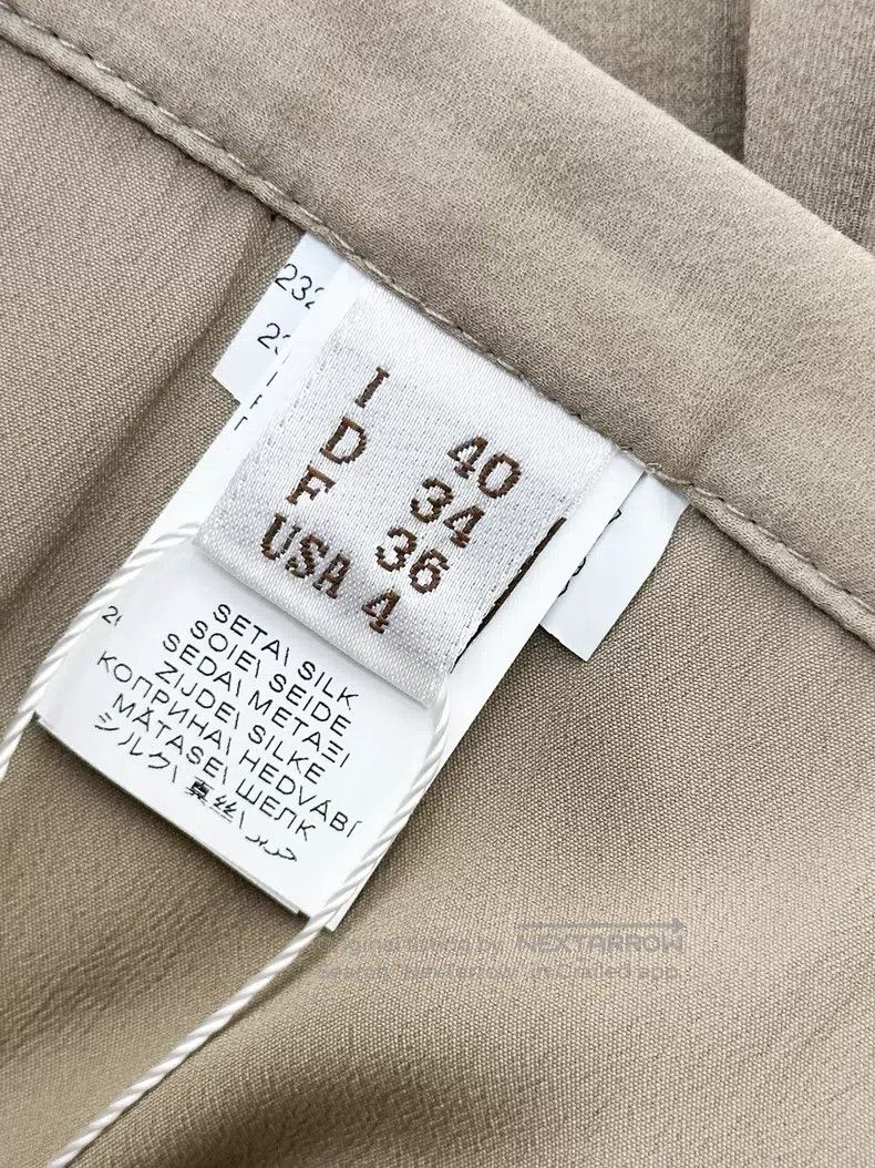 Brunello Cucinelli Brunello Cucinelli Light Brown Pleated Skirt, 100% Silk Size 26" / US 2 / IT 38 - 4 Thumbnail