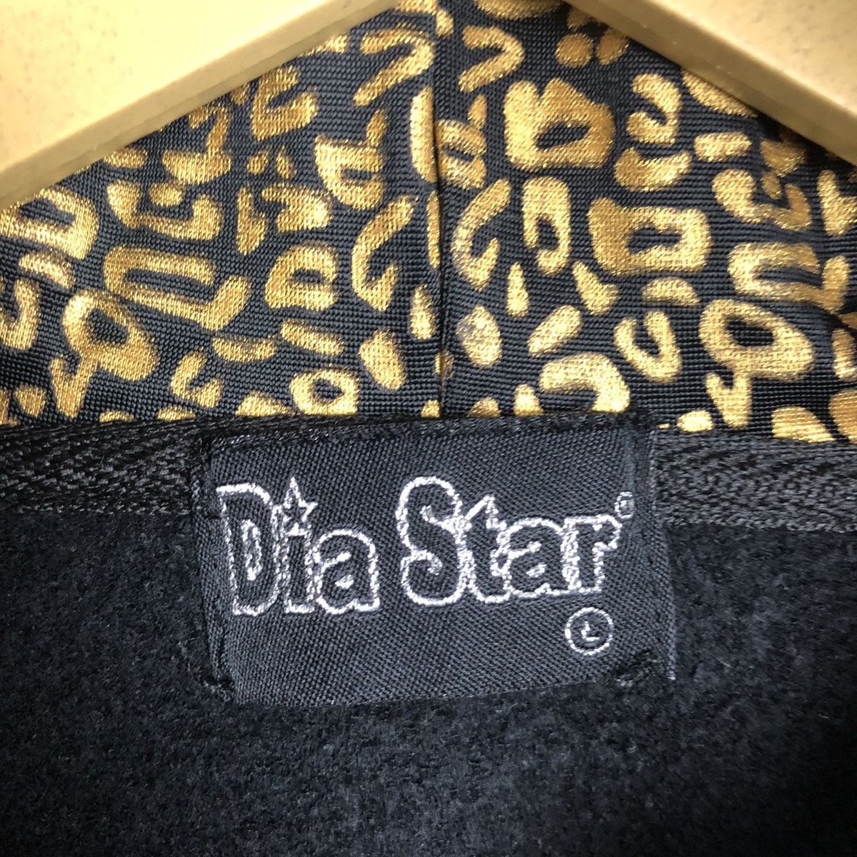 Vintage DL Diaster Breakneck Sanctuary Skull Hoodie sweater #A496 Size US M / EU 48-50 / 2 - 13 Thumbnail