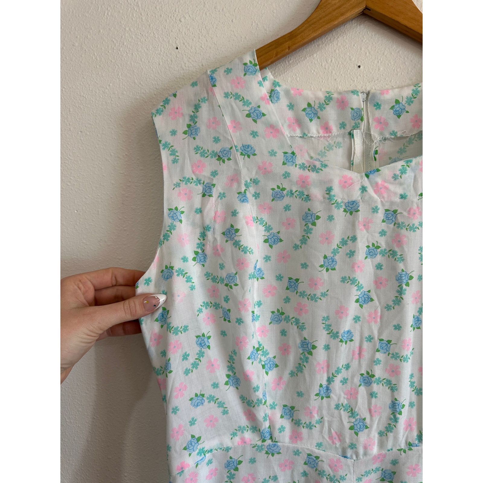 Handmade 50s/60s Handmade Floral Day Dress Size L / US 10 / IT 46 - 14 Thumbnail