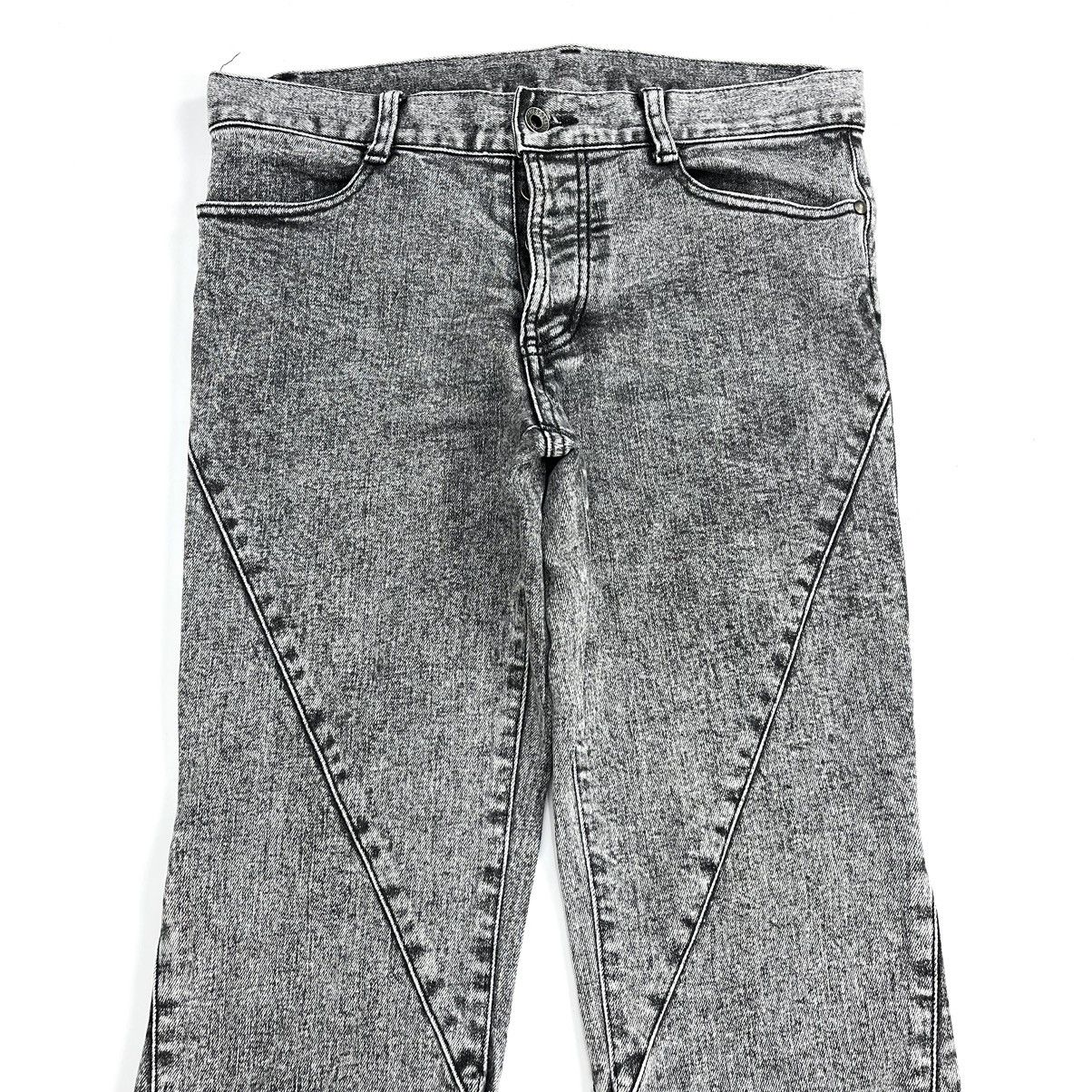 5351 POUR LES HOMMES × Beauty Beast × Designer 1990s 5351 Pour les Hommes Patchworks Lgb Goa Flared Jeans Size US 30 / EU 46 - 2 Thumbnail