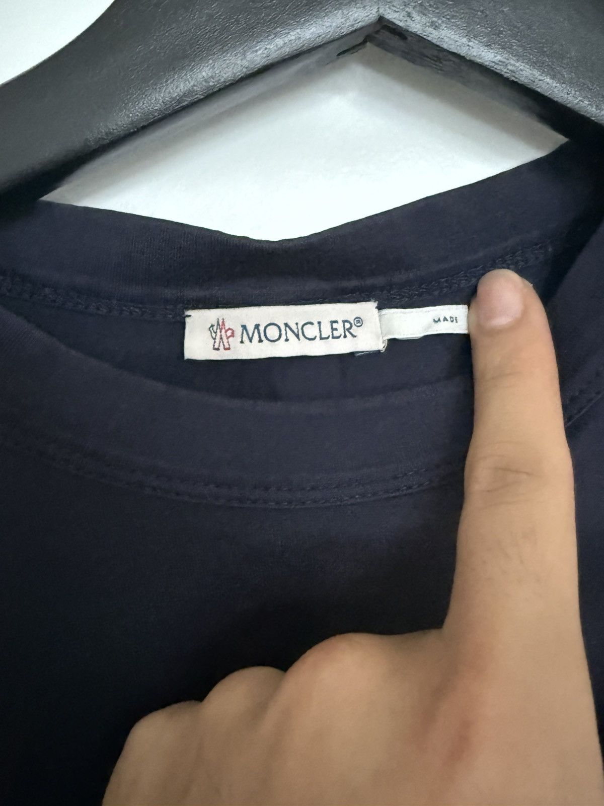 Moncler Moncler Tee Size US XS / EU 42 / 0 - 4 Thumbnail