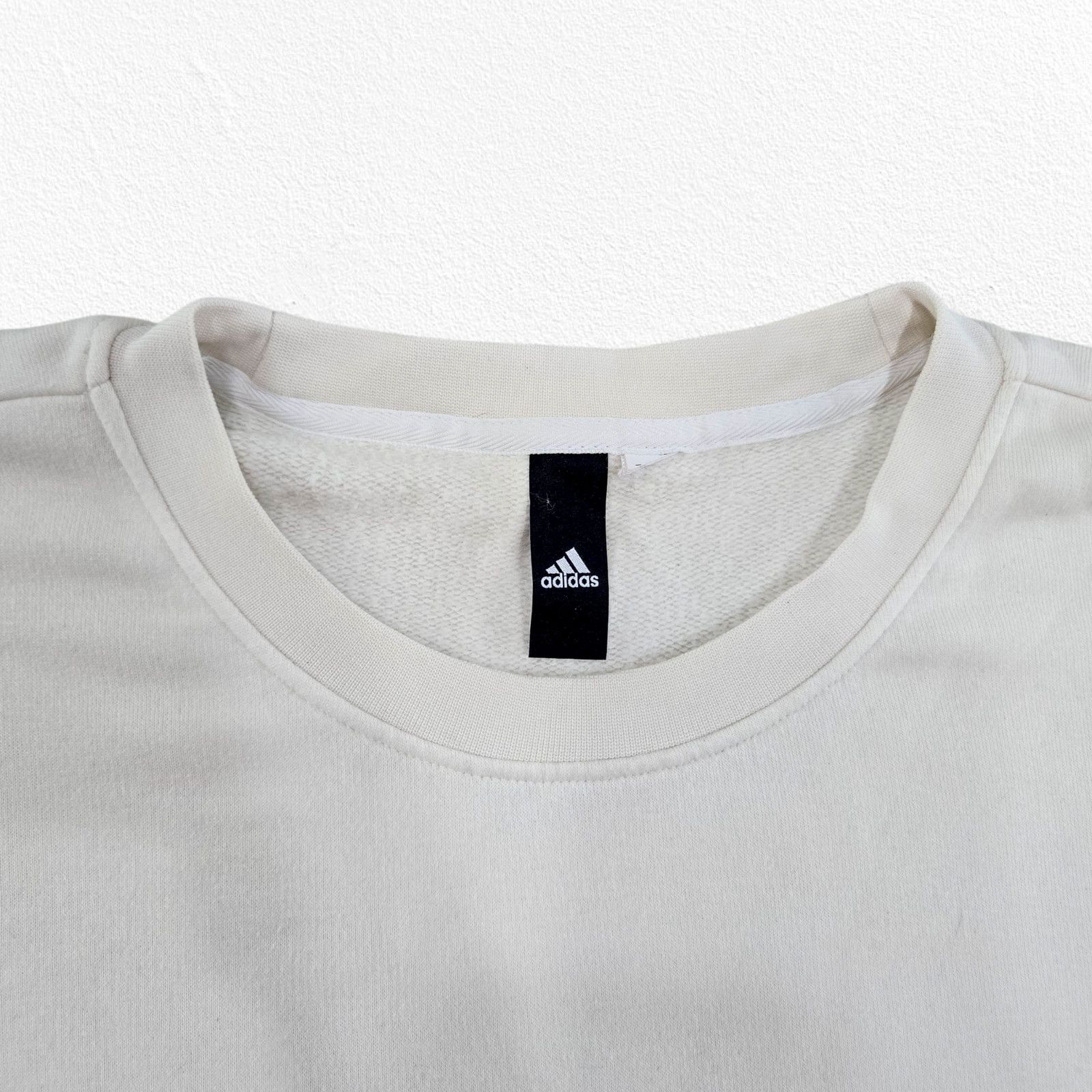 Adidas Adidas Wanderlust Cream Crewneck Sweatshirt Unisex Size M/L Size M / US 6-8 / IT 42-44 - 4 Thumbnail