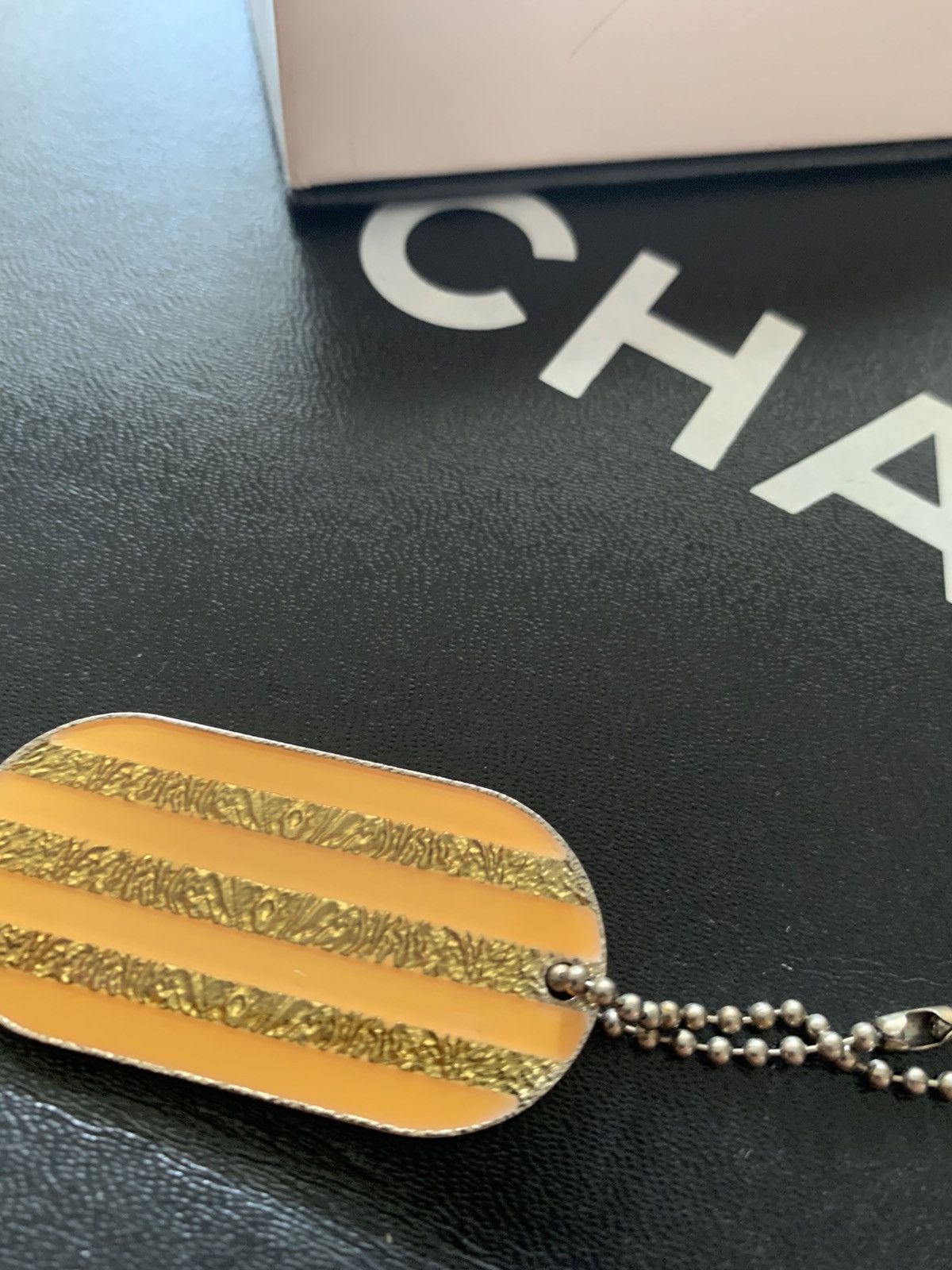 Chanel Rare Chanel gold stripes pendant Size ONE SIZE - 4 Thumbnail