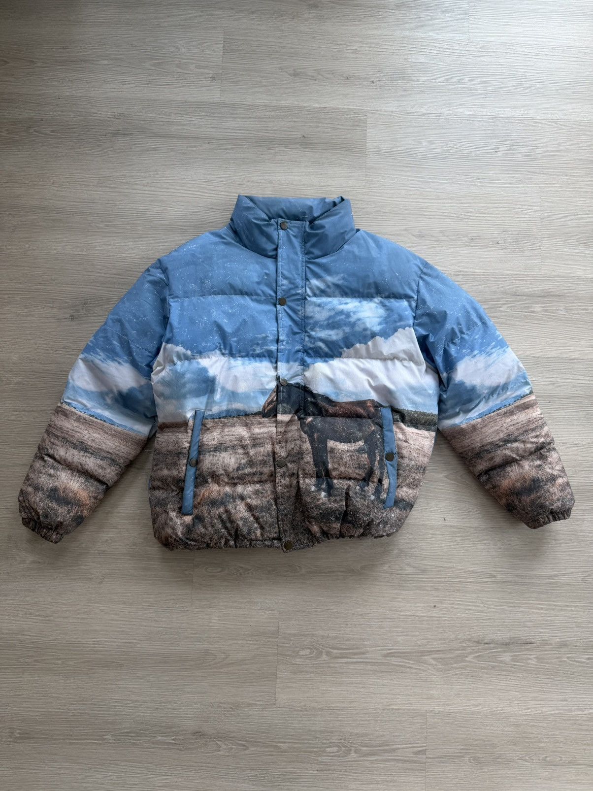 Profound Aesthetic PROFOUND CO SCENIC HORSE PUFFER JACKET // MULTICOLOR - M Size US M / EU 48-50 / 2 - 1 Thumbnail