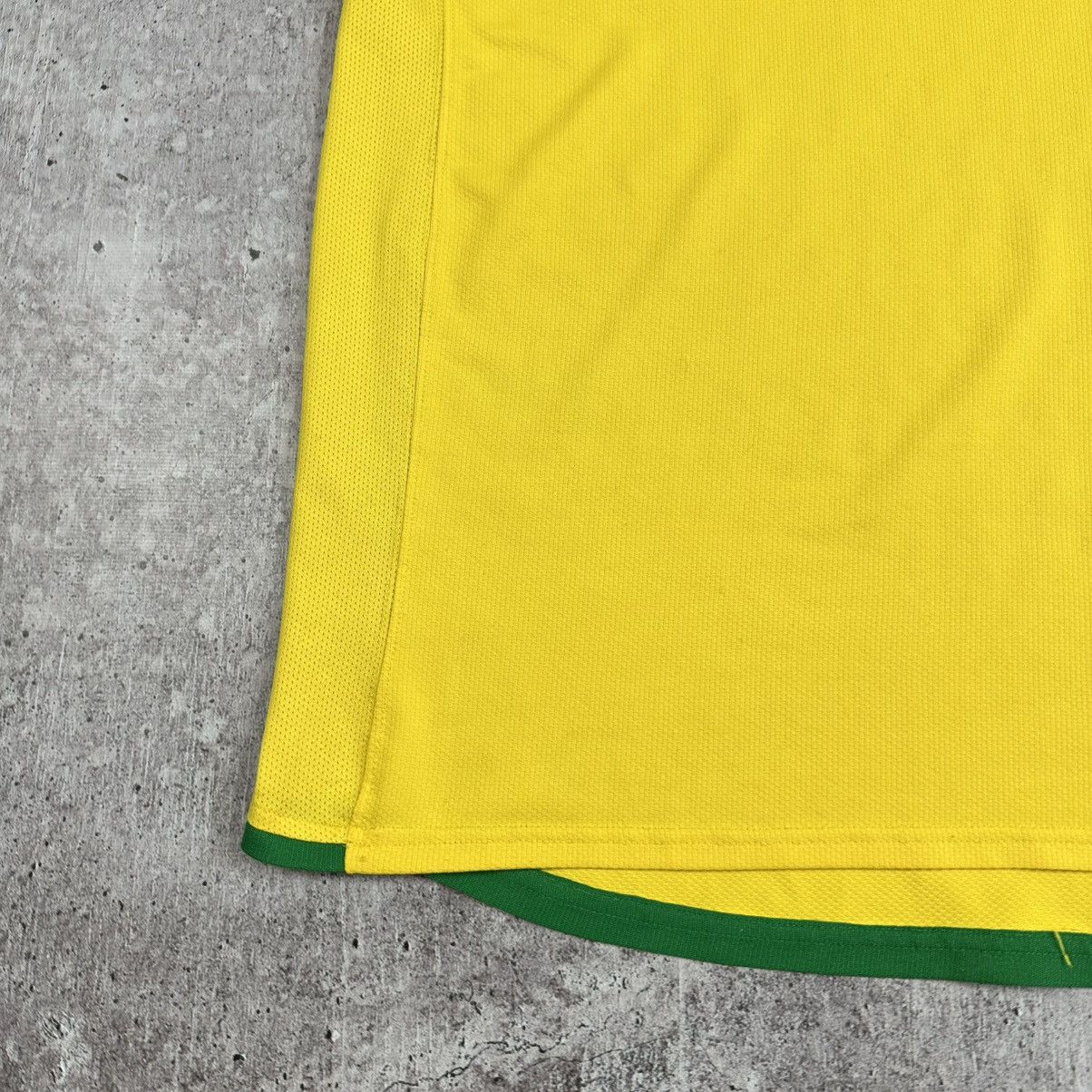 Nike 2006 Nike Brazil National Team Vintage Soccer Jersey Size US XXL / EU 58 / 5 - 6 Thumbnail