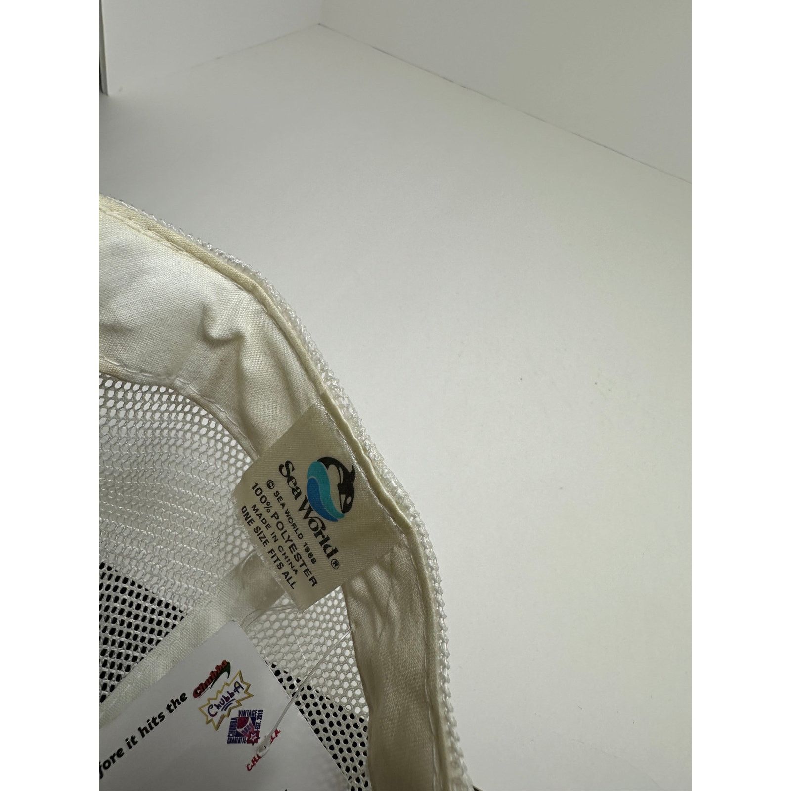 Otto × Vintage Vintage Sea World 1980s Snapback Trucker Hat White Cream Size ONE SIZE - 5 Thumbnail