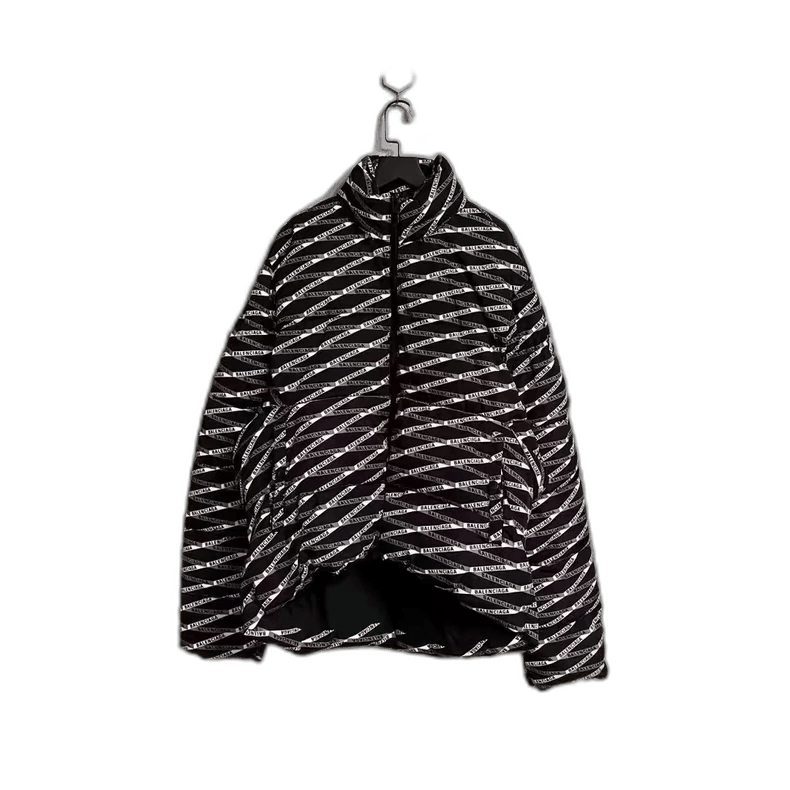 Balenciaga Balenciaga Padded Jacket with Distinctive Pattern-2505 Size US M / EU 48-50 / 2 - 1 Thumbnail