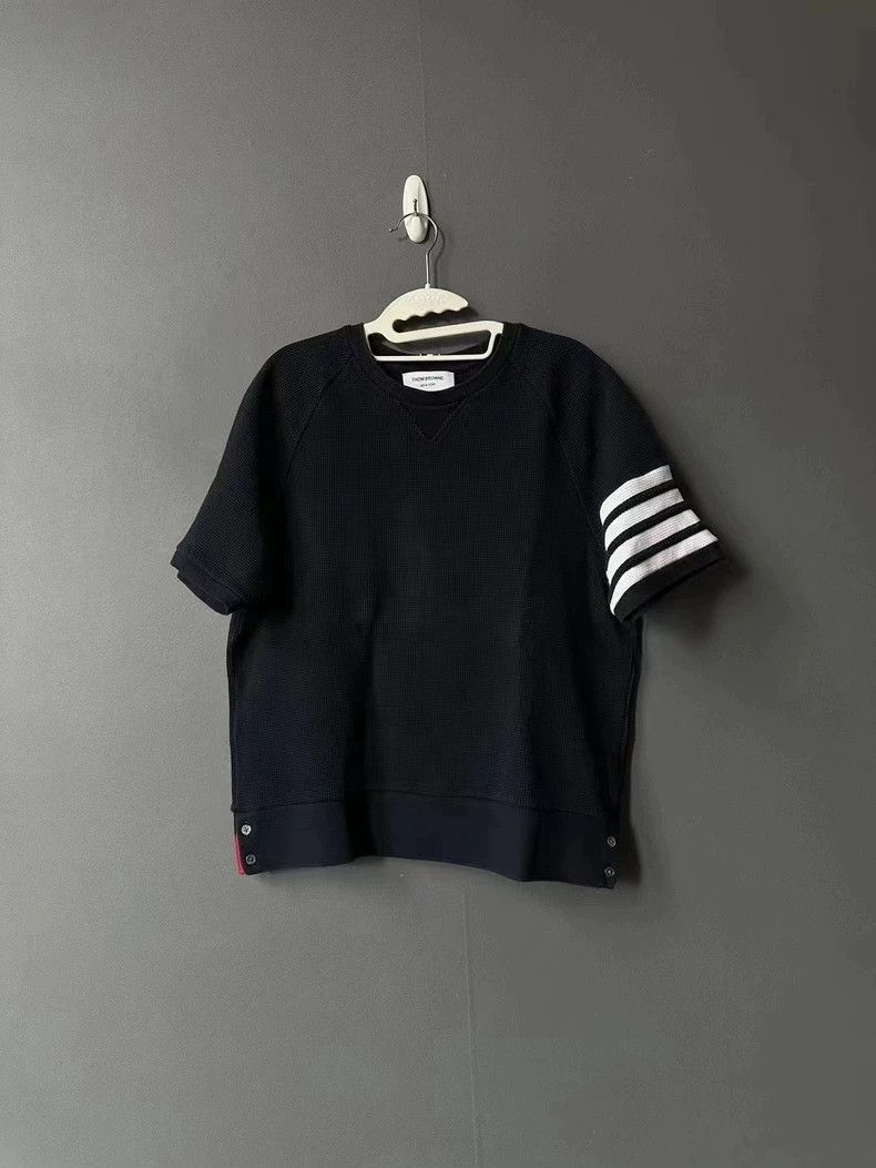 Thom Browne thom browneDark blue gaffle short-sleeved sweatshirt 2503-N Size US XXL / EU 58 / 5 - 1 Thumbnail