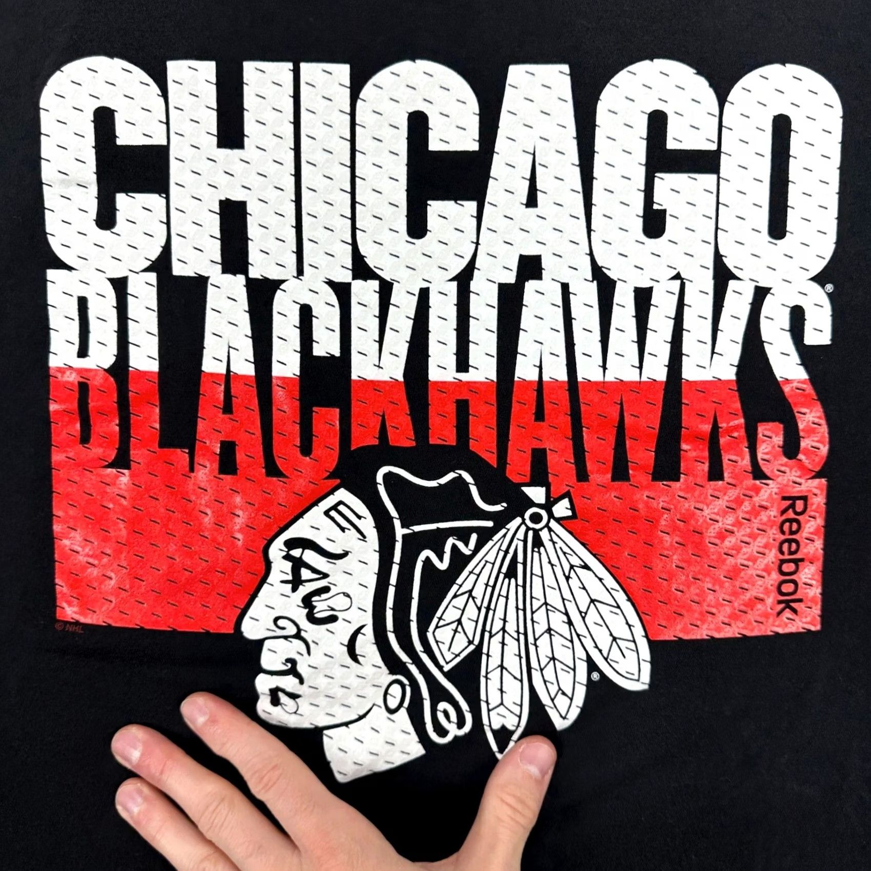 Reebok Reebok Chicago Blackhawks Mens T-Shirt 2XL Black Crewneck Short Sleeve Tee Logo Size US XXL / EU 58 / 5 - 6 Thumbnail