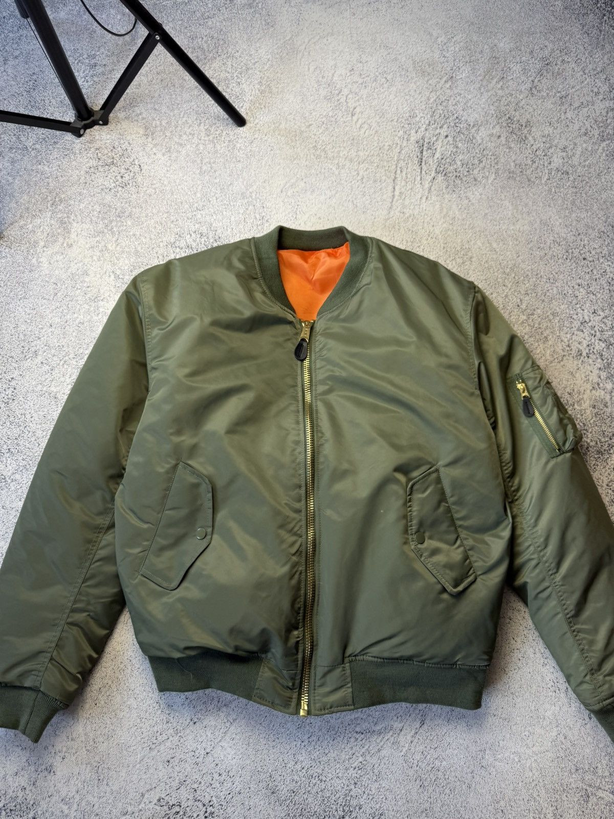 Alpha Industries Vintage Green Reversible Bomber Jacket MA1 Made in USA Size US XL / EU 56 / 4 - 8 Thumbnail