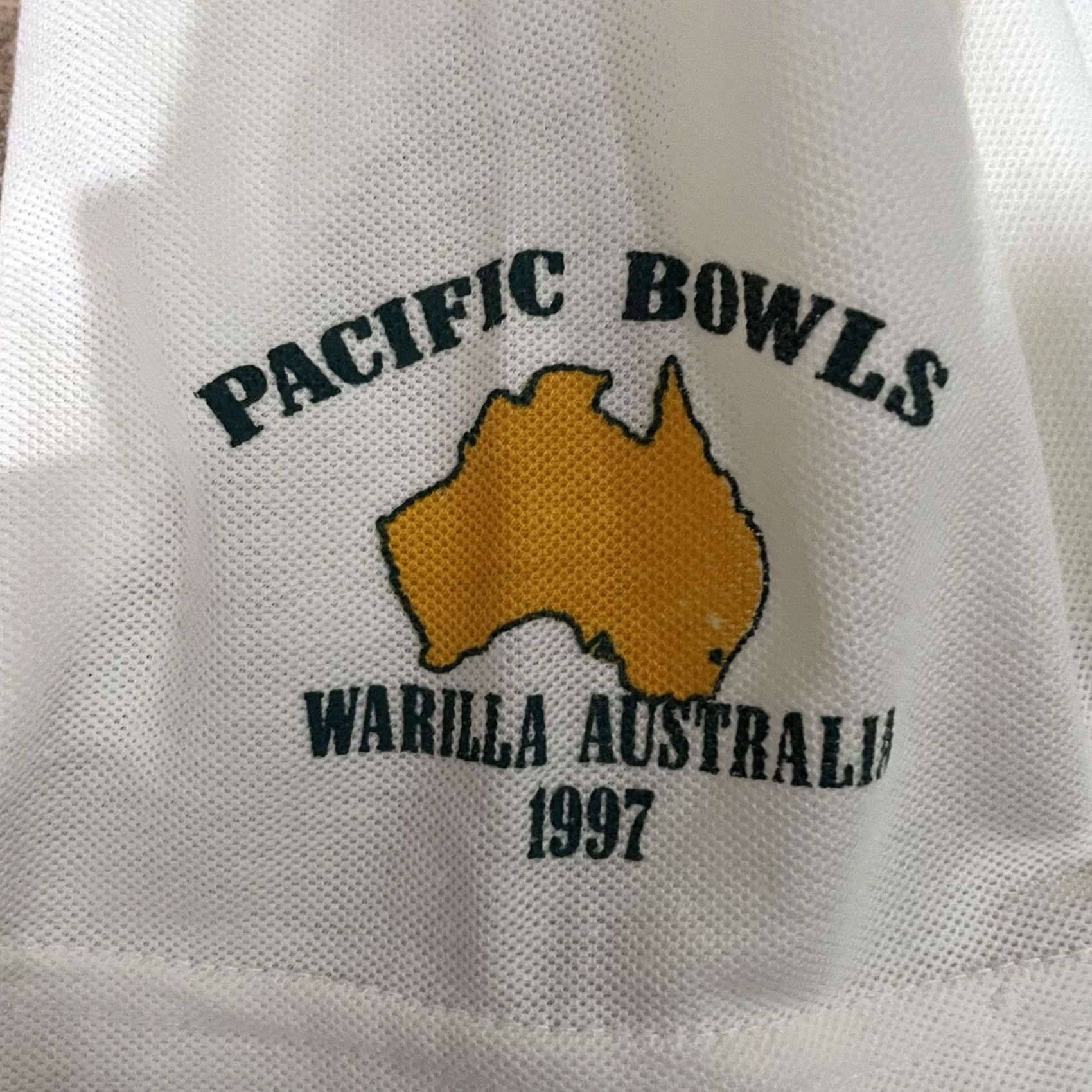 Vintage VINTAGE Pacific Bowls USA Graphic Polo Shirt Mens Size L White 1990s Polo Shirt Mens L USA Graphic Bowls Pacific VTG USA Size US L / EU 52-54 / 3 - 4 Thumbnail