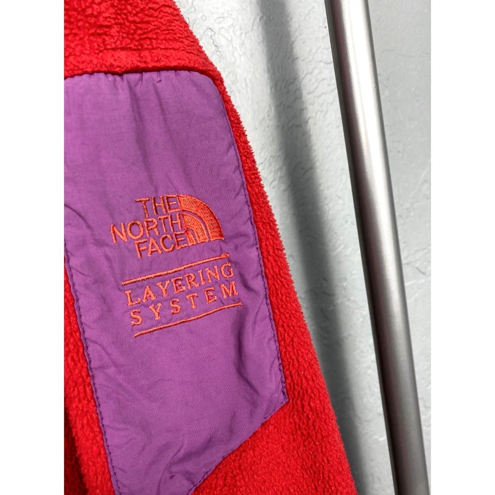 The North Face VINTAGE The North Face Jacket Mens L Red 90s Retro Fleece Size Size US L / EU 52-54 / 3 - 3 Thumbnail