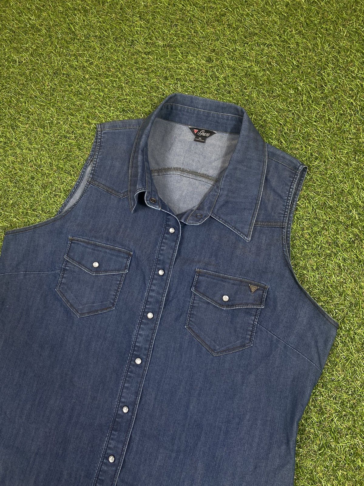 Guess Vintage 90s Guess denim vest jeans Japanese style size XL Size XL / US 12-14 / IT 48-50 - 2 Thumbnail