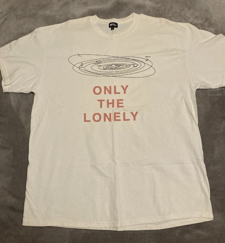 Msftsrep 2016 MSFTSrep Only The Lonely Solar System T-shirt *RARE* Size US XL / EU 56 / 4 - 1 Thumbnail