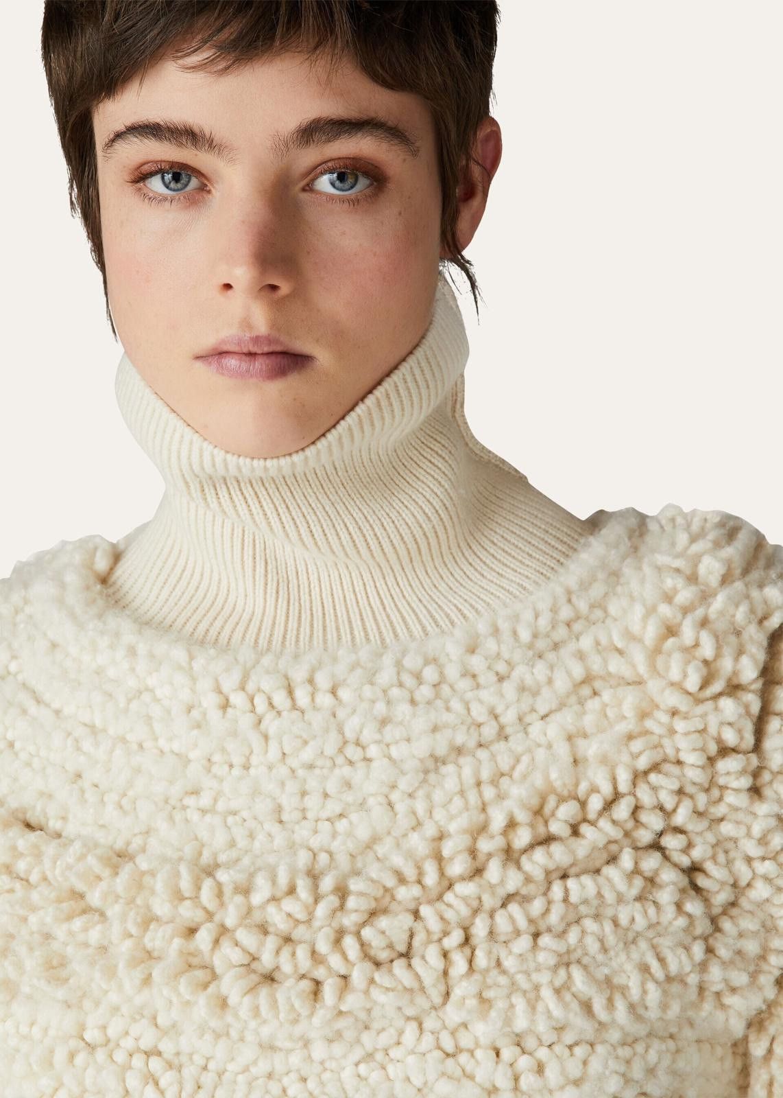 Loro Piana o1srvl11e0125 Engelberg Turtleneck Sweater in Cream Size XS / US 0-2 / IT 36-38 - 7 Thumbnail