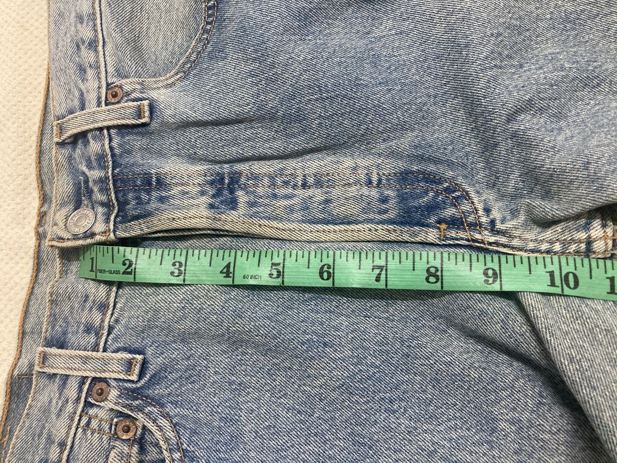 Levi's Vintage Y2K Levis 501 jeans Made in Honduras for Men Size US 30 / EU 46 - 13 Thumbnail