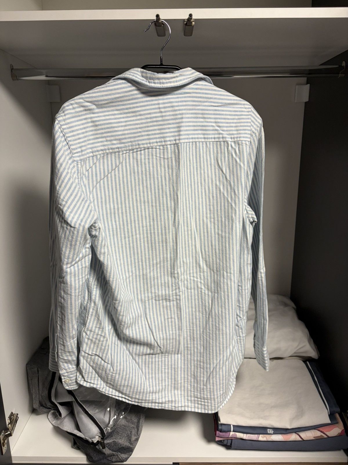 H&M H&M Shirt Size US M / EU 48-50 / 2 - 2 Thumbnail