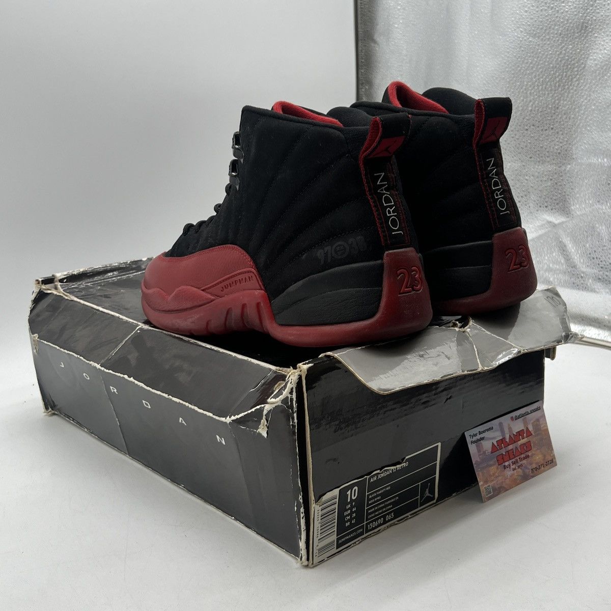 Jordan Brand Air Jordan 12 flu game Size US 10 / EU 43 - 4 Thumbnail