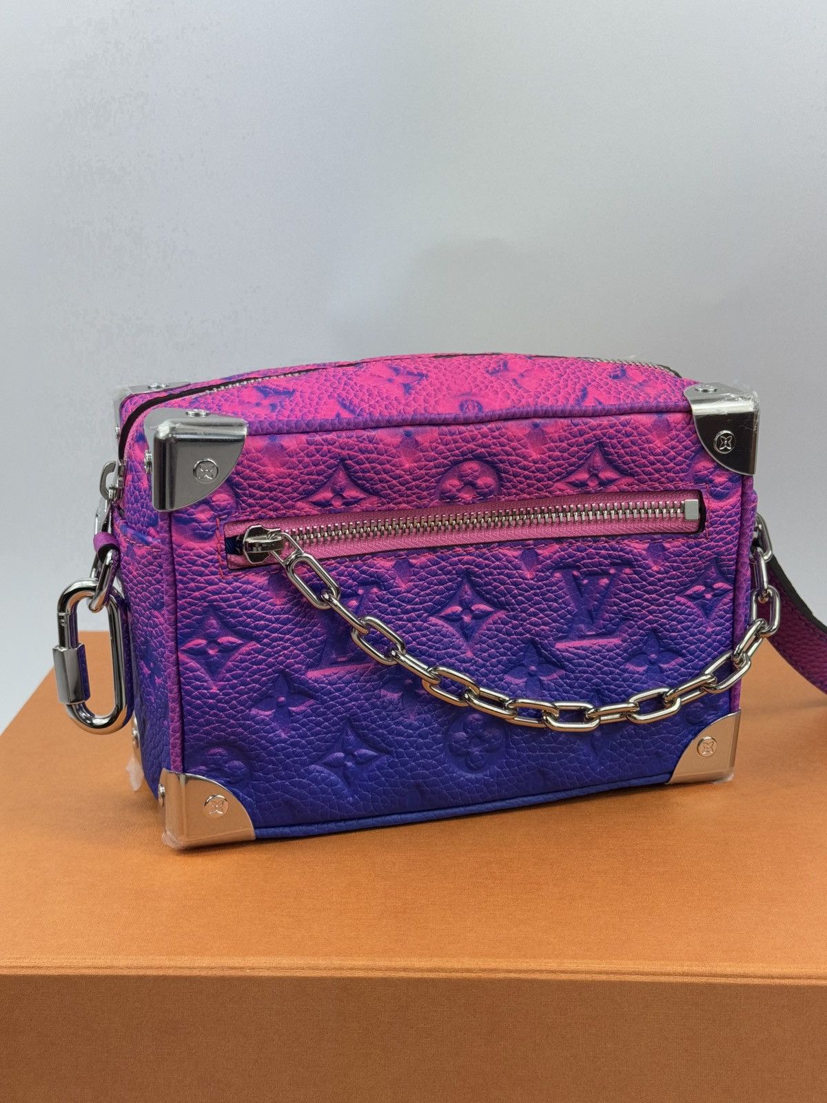 Louis Vuitton 2022 VIRGIL ABLOH MONOGRAM ILLUSION TRUNK Size ONE SIZE - 3 Thumbnail